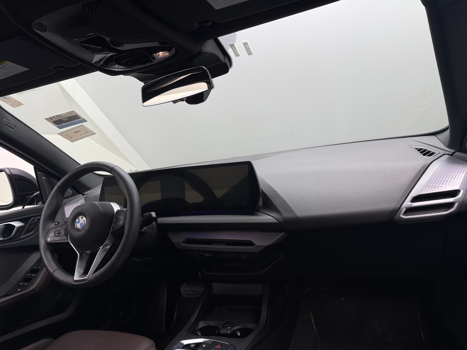 Thumbnail: 2025 BMW 2 Series - 2