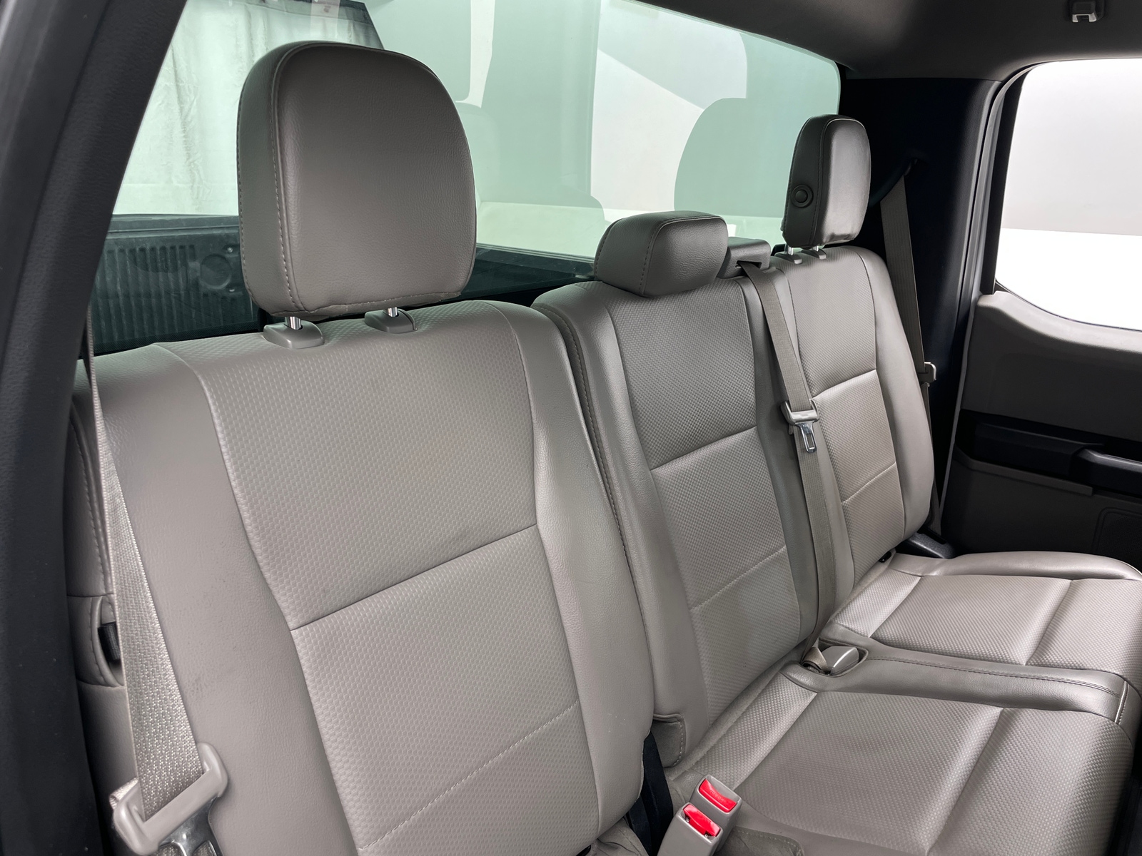 Thumbnail: 2016 Ford Econoline - 5