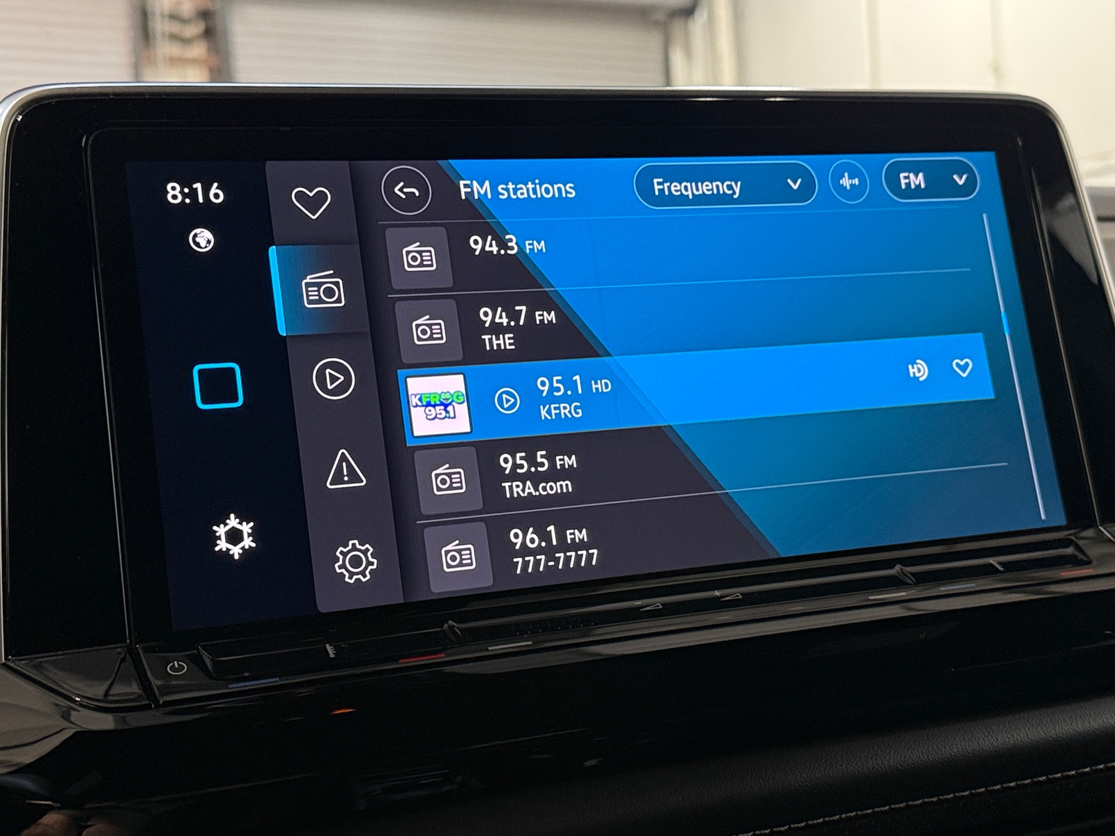 Thumbnail: 2025 Volkswagen Atlas - 3