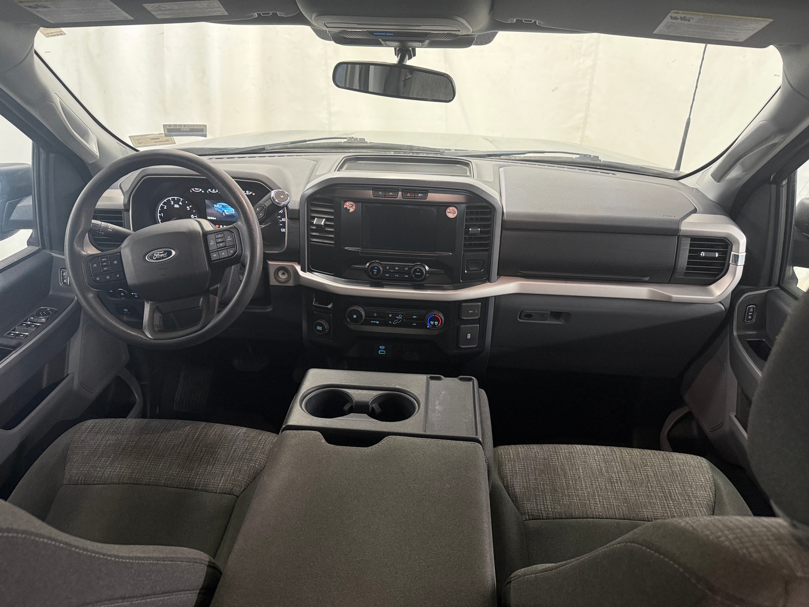 Thumbnail: 2023 Ford Econoline - 3