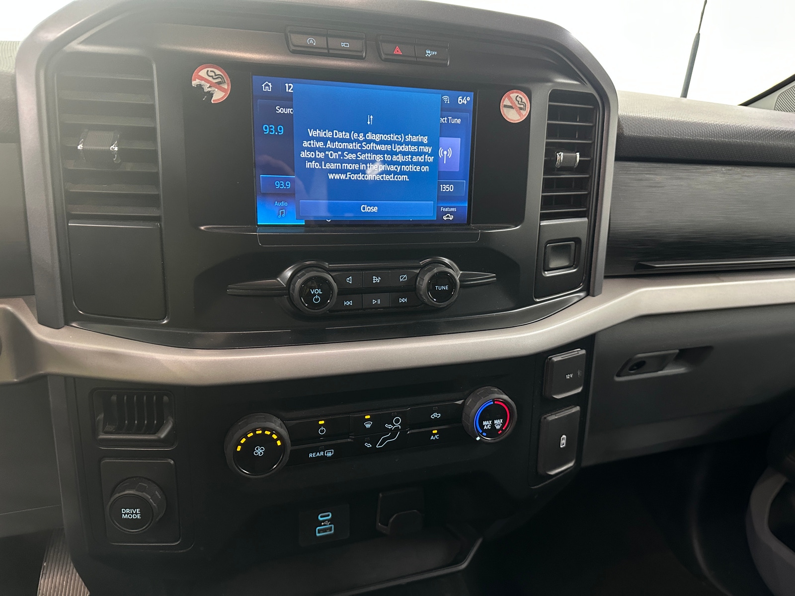 Thumbnail: 2023 Ford Econoline - 4