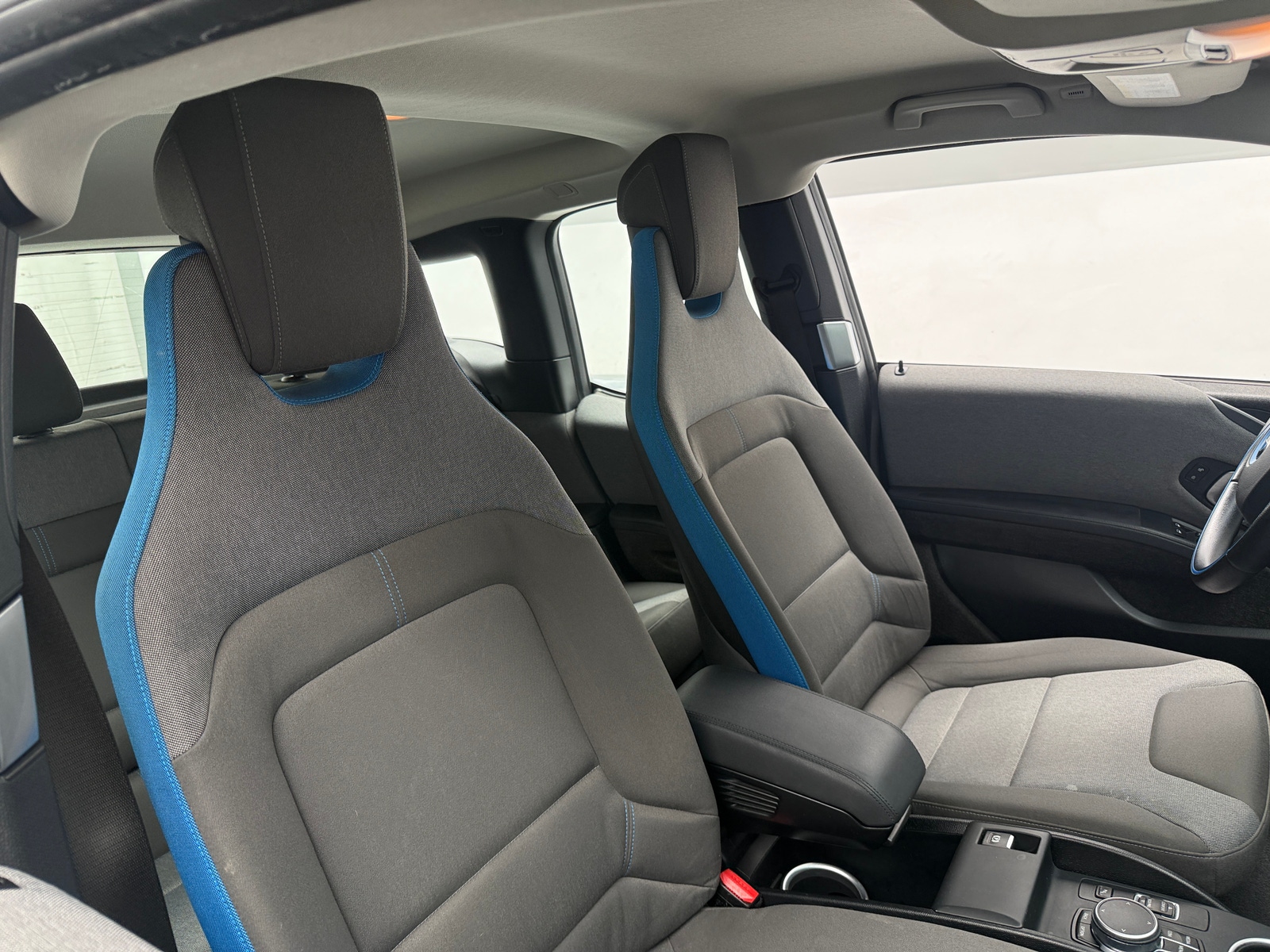 Thumbnail: 2020 BMW i3 - 2