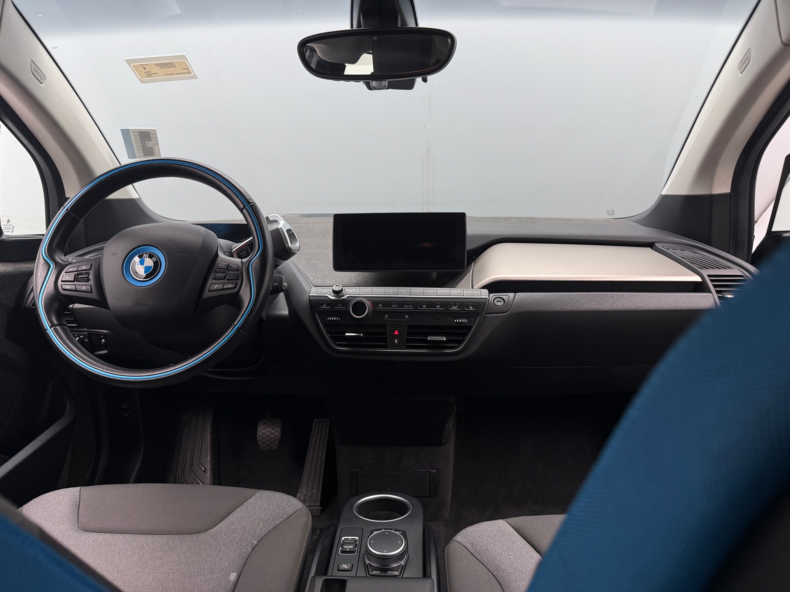 Thumbnail: 2020 BMW i3 - 3