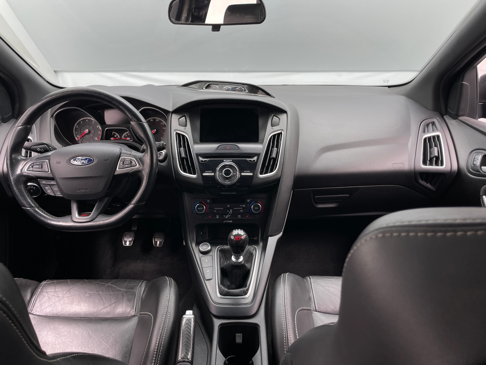 Thumbnail: 2017 Ford Focus - 3