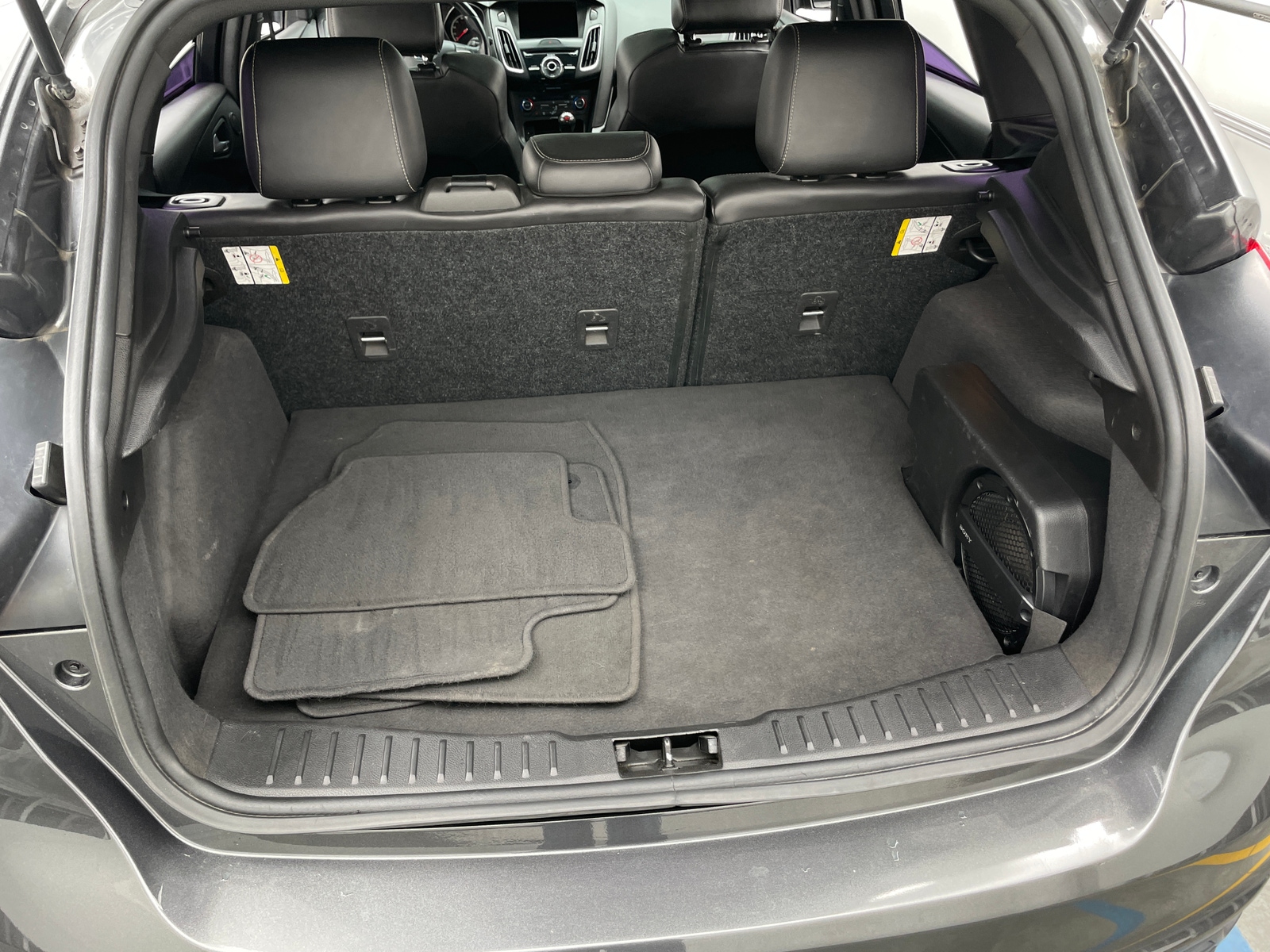 Thumbnail: 2017 Ford Focus - 7