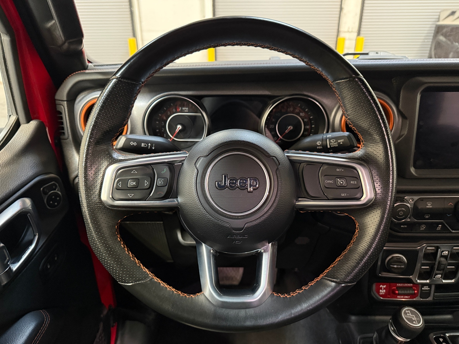 Thumbnail: 2022 Jeep Gladiator - 4