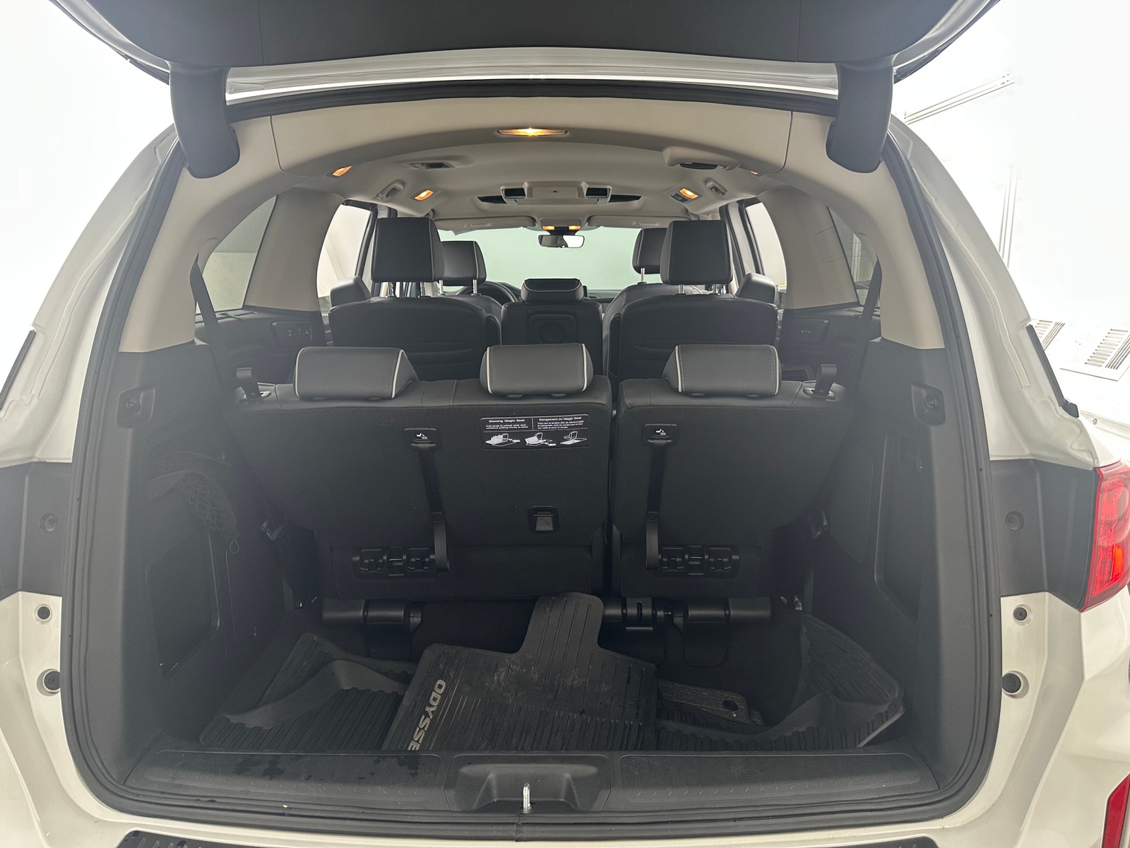Thumbnail: 2025 Honda Odyssey - 6