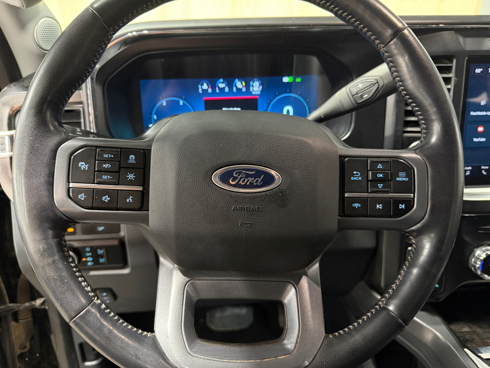 Thumbnail: 2024 Ford Econoline - 4