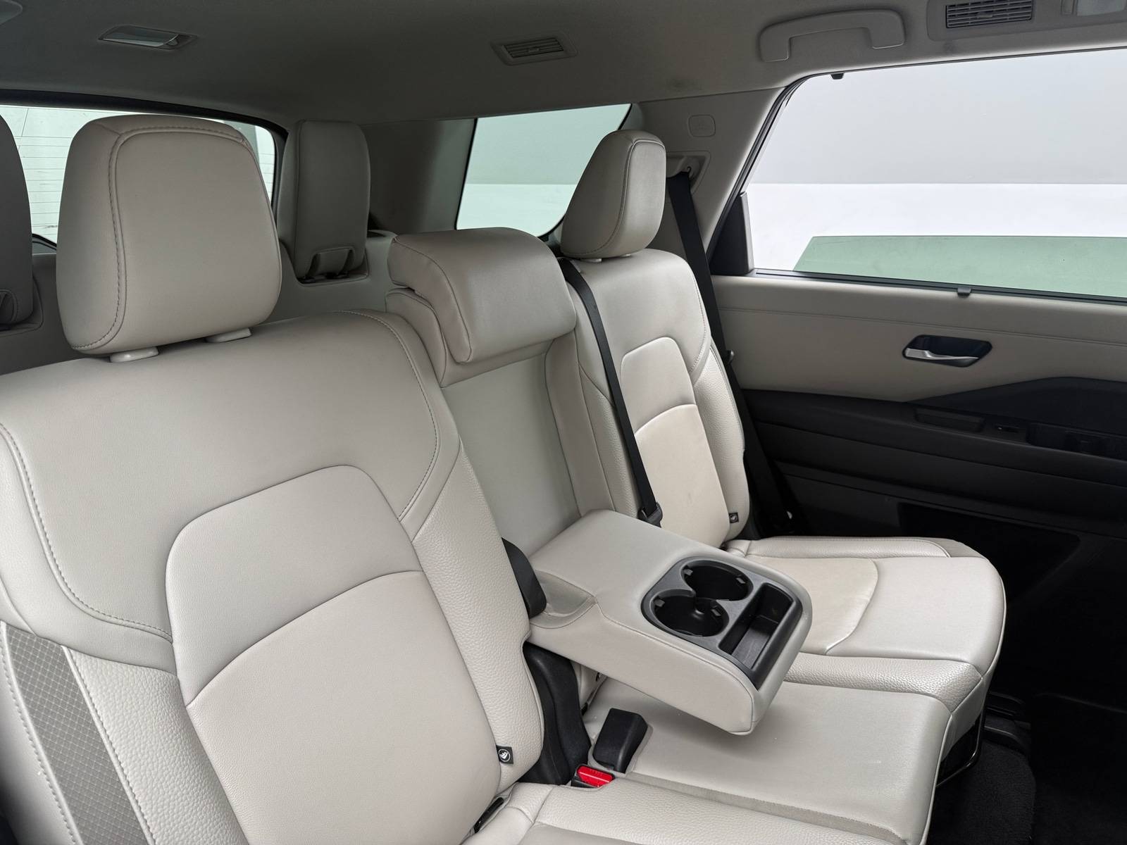 Thumbnail: 2022 Nissan Pathfinder - 5