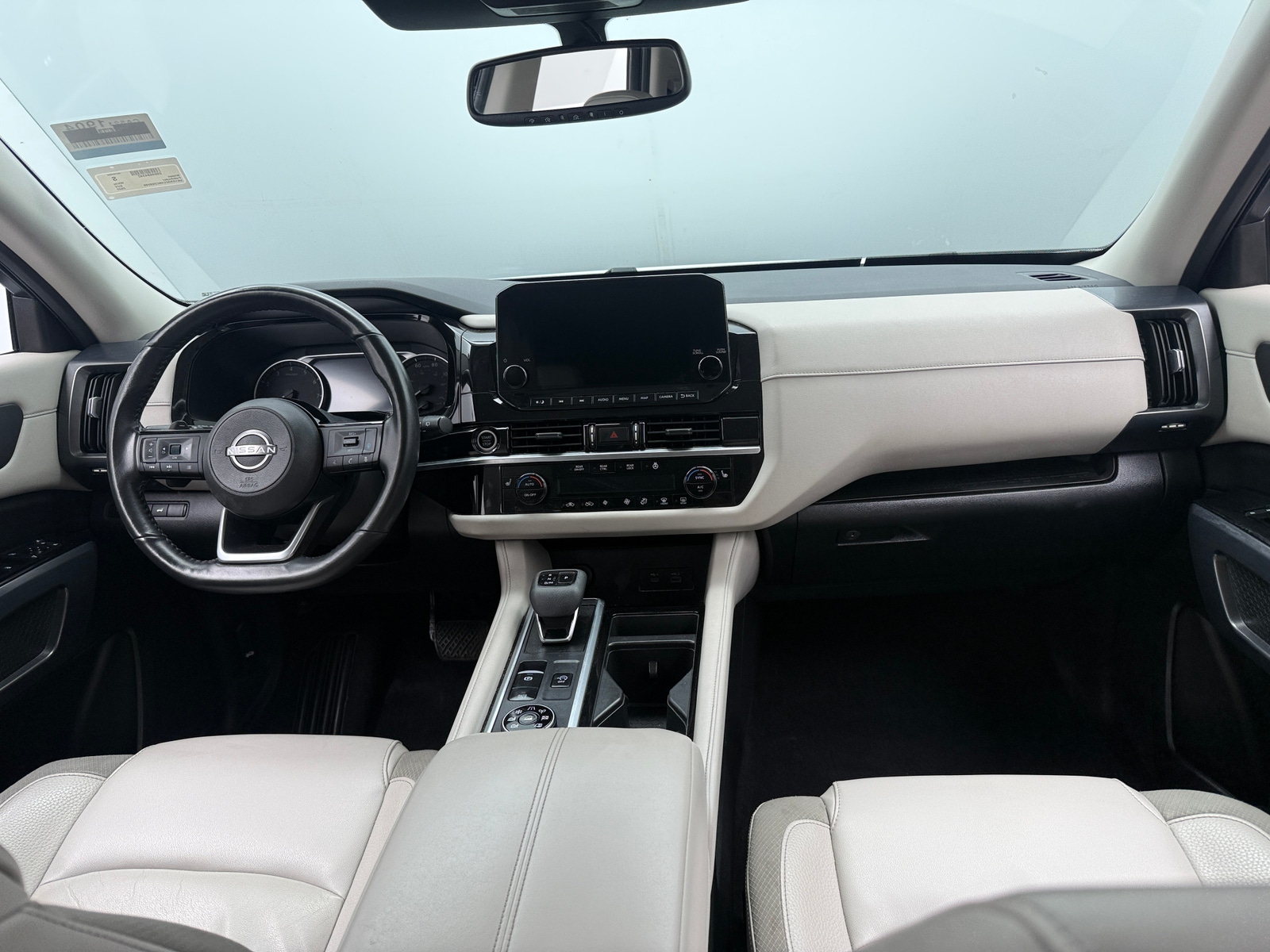 Thumbnail: 2022 Nissan Pathfinder - 2
