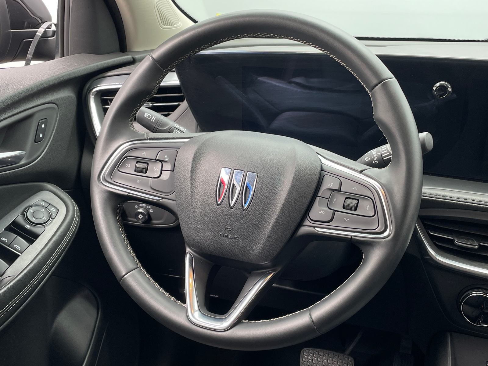 Thumbnail: 2025 Buick Encore GX - 4