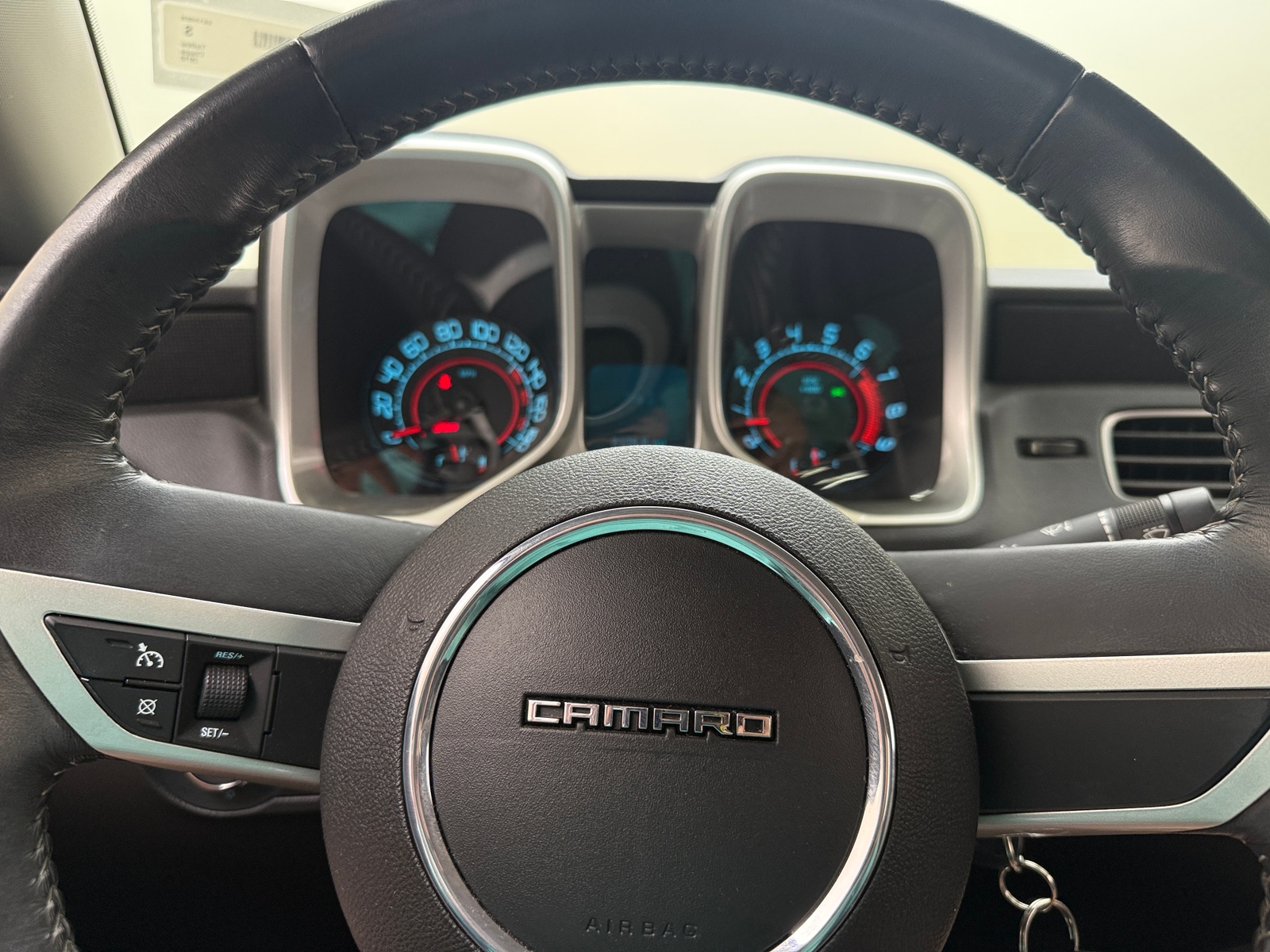 Thumbnail: 2010 Chevrolet Camaro - 4