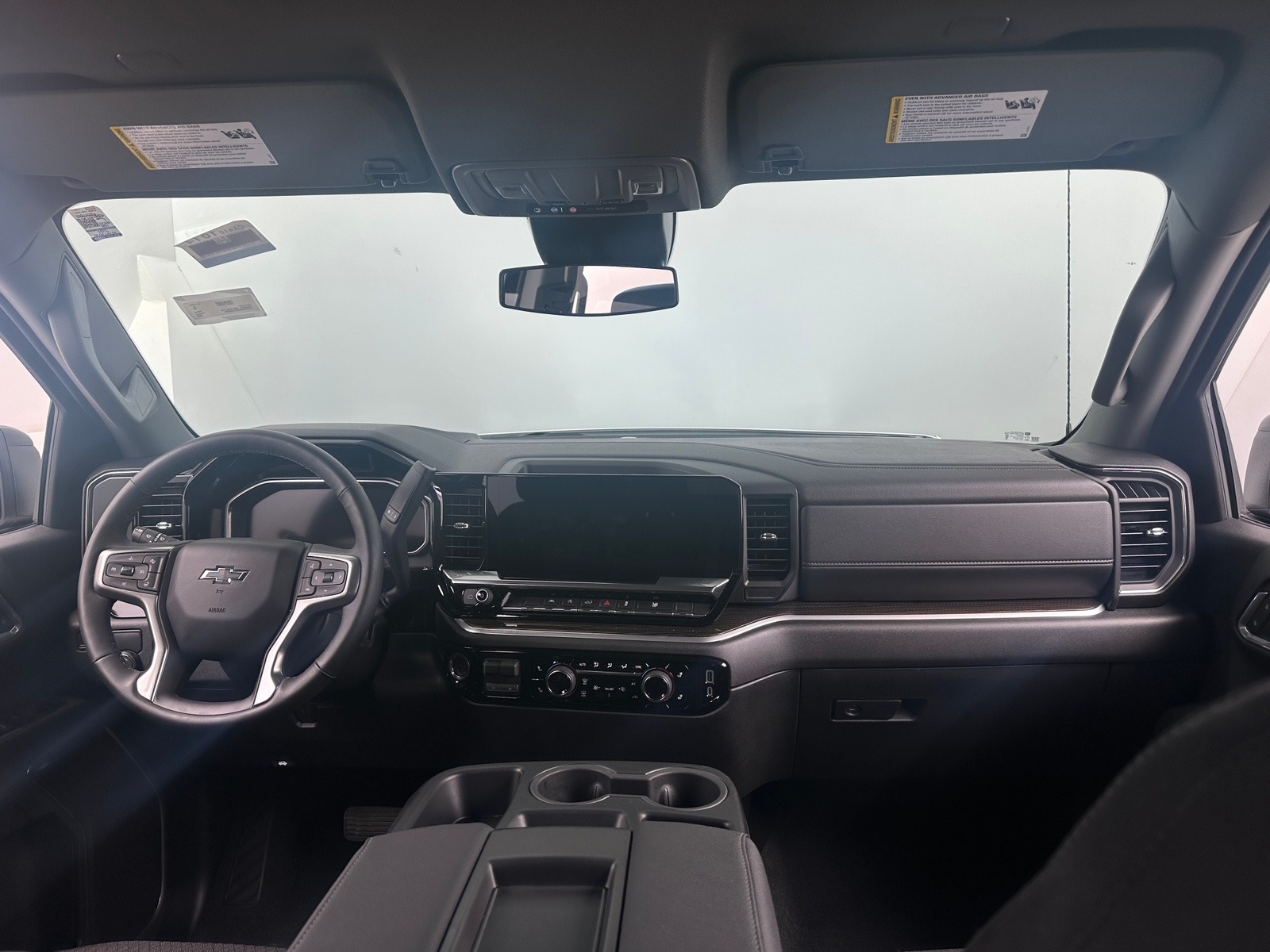 Thumbnail: 2026 Chevrolet Silverado 1500 - 3