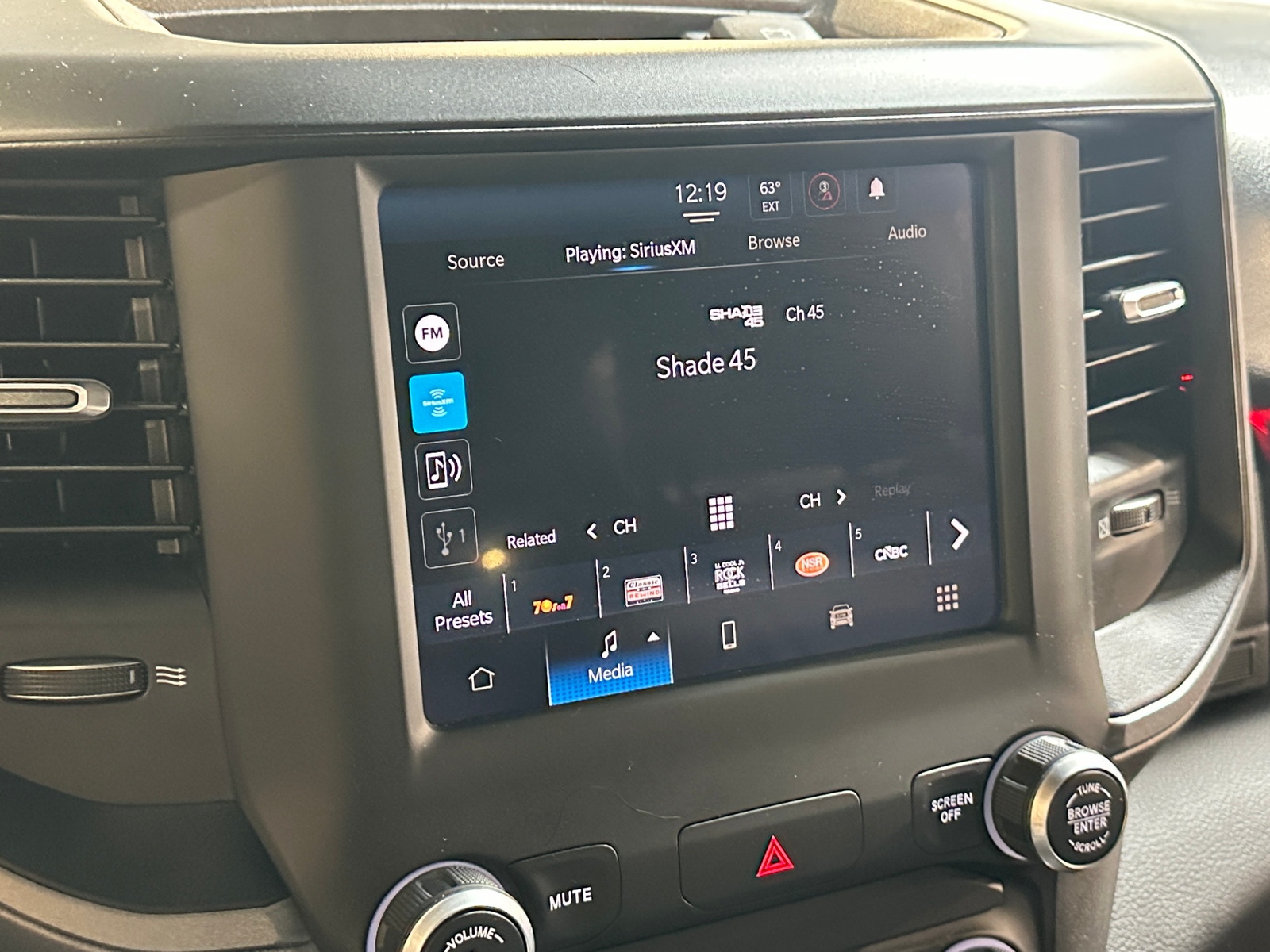 Thumbnail: 2023 RAM 1500 - 4