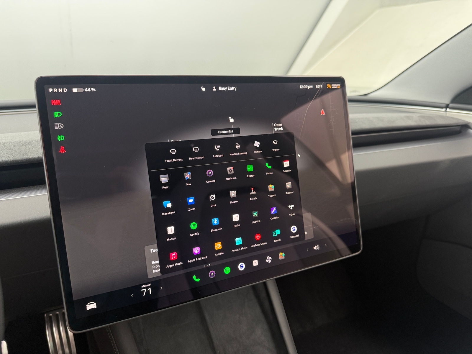 Thumbnail: 2025 Tesla Model 3 - 3