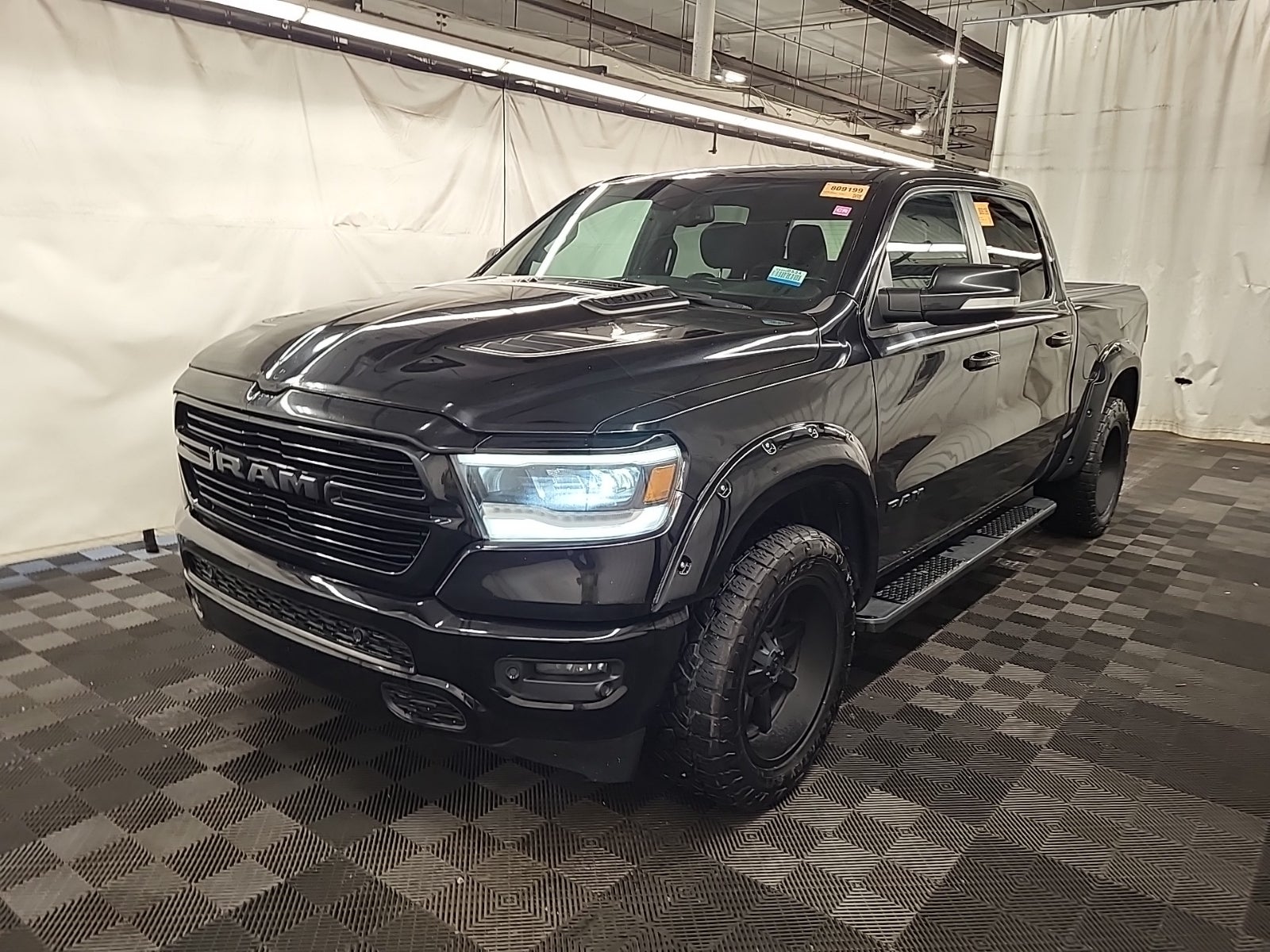 2019 Ram 1500 Sport 4x4 Crew Cab 5'7" Box