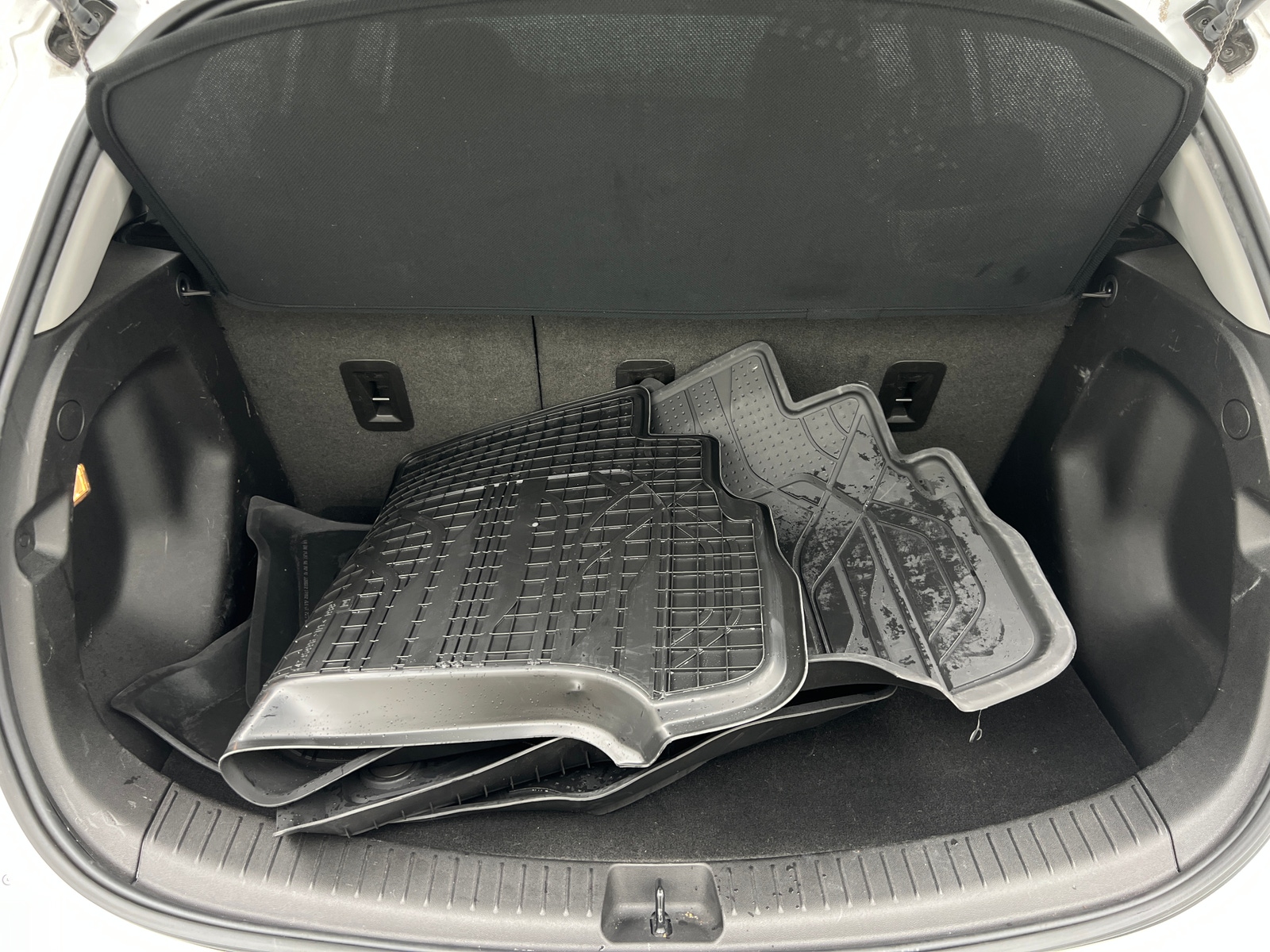 Thumbnail: 2023 Chevrolet Bolt EV - 6