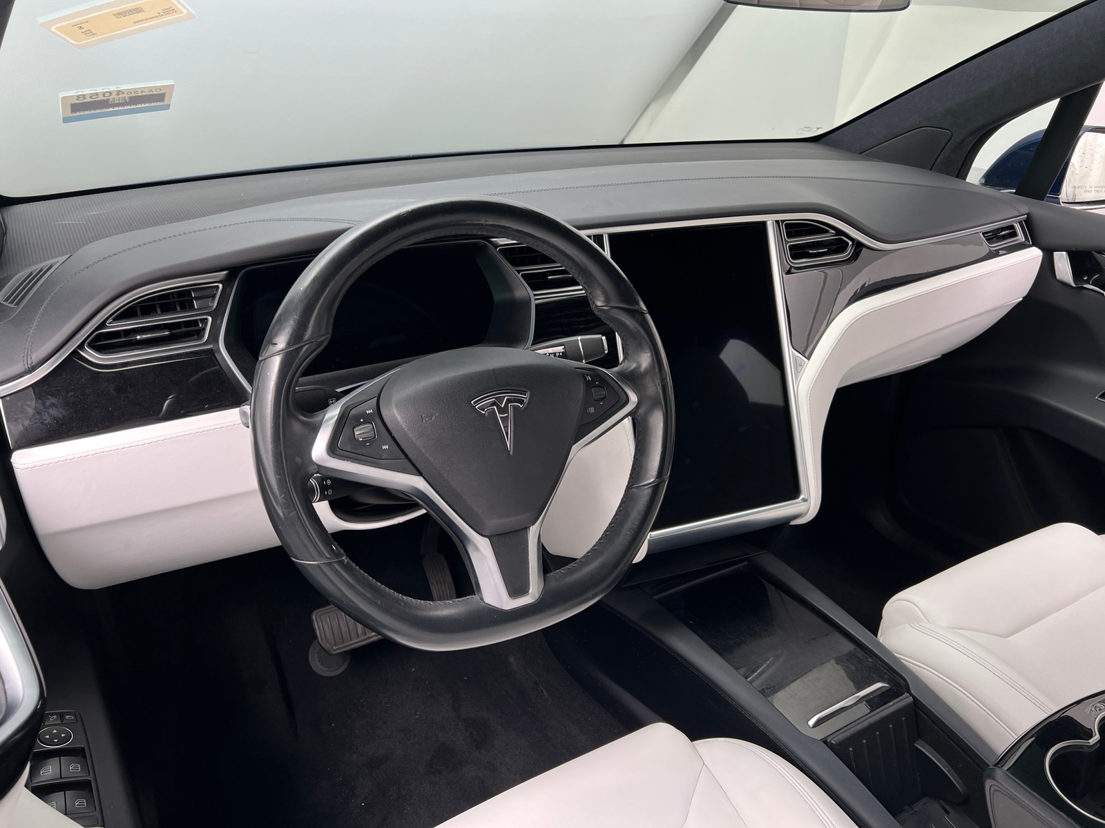 Thumbnail: 2017 Tesla Model X - 2