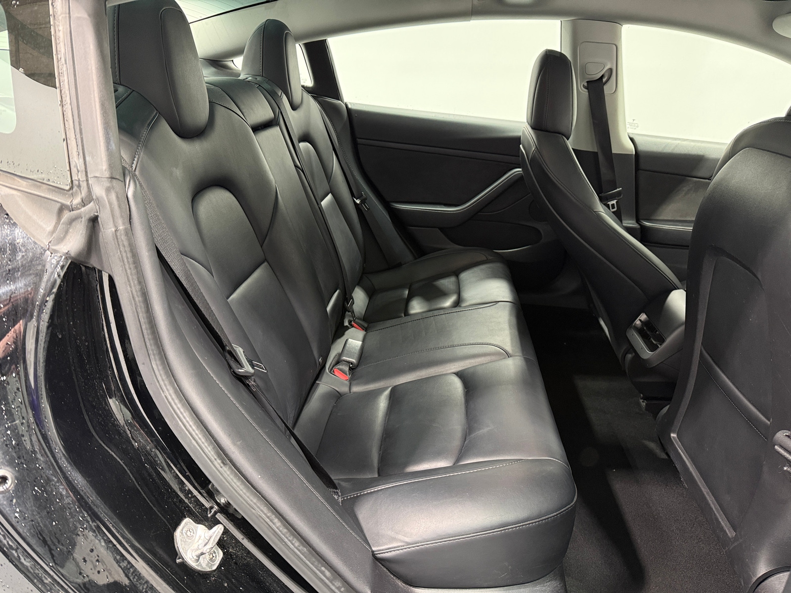 Thumbnail: 2022 Tesla Model 3 - 5