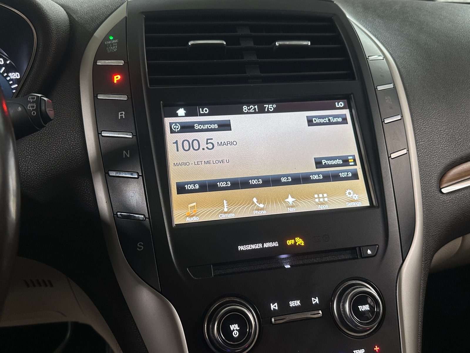 Thumbnail: 2017 Lincoln MKC - 3