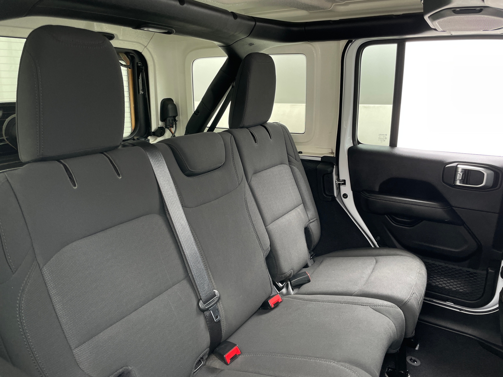 Thumbnail: 2019 Jeep Wrangler - 6