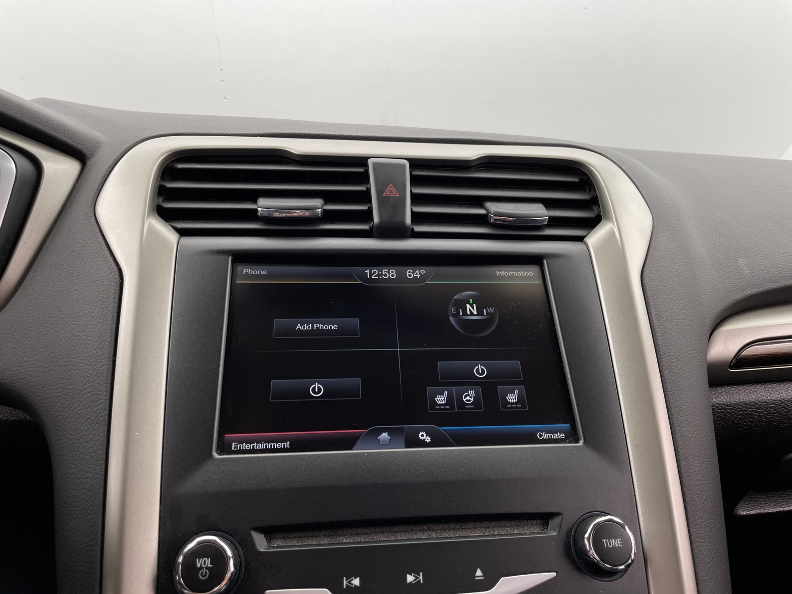 Thumbnail: 2015 Ford Fusion - 3