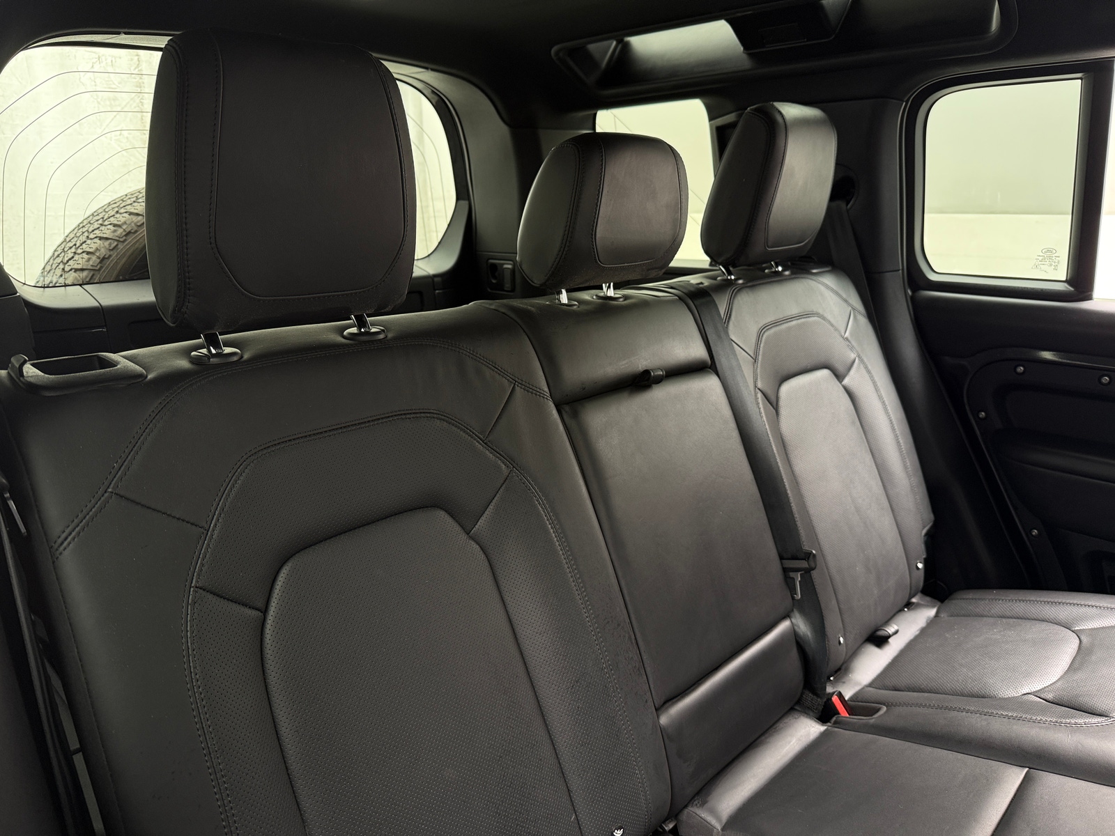 Thumbnail: 2024 Land Rover Defender - 5