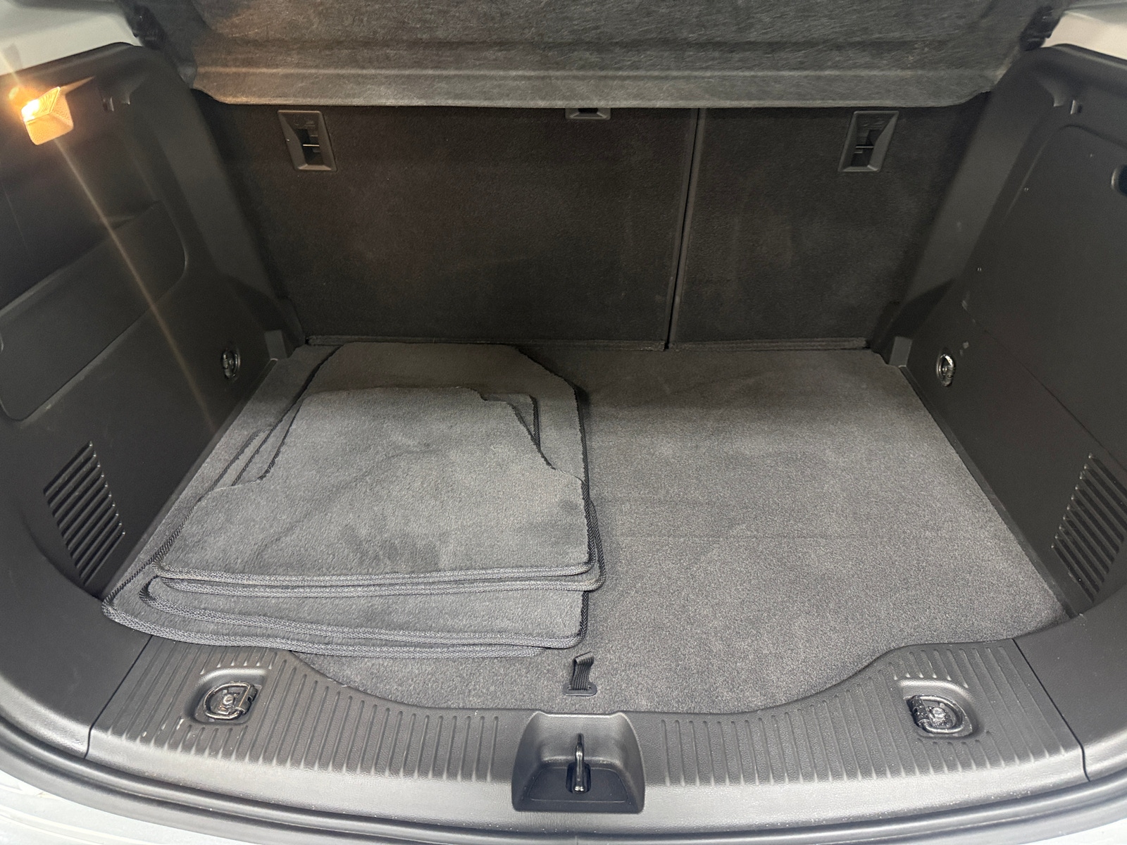 Thumbnail: 2017 Chevrolet Trax - 7