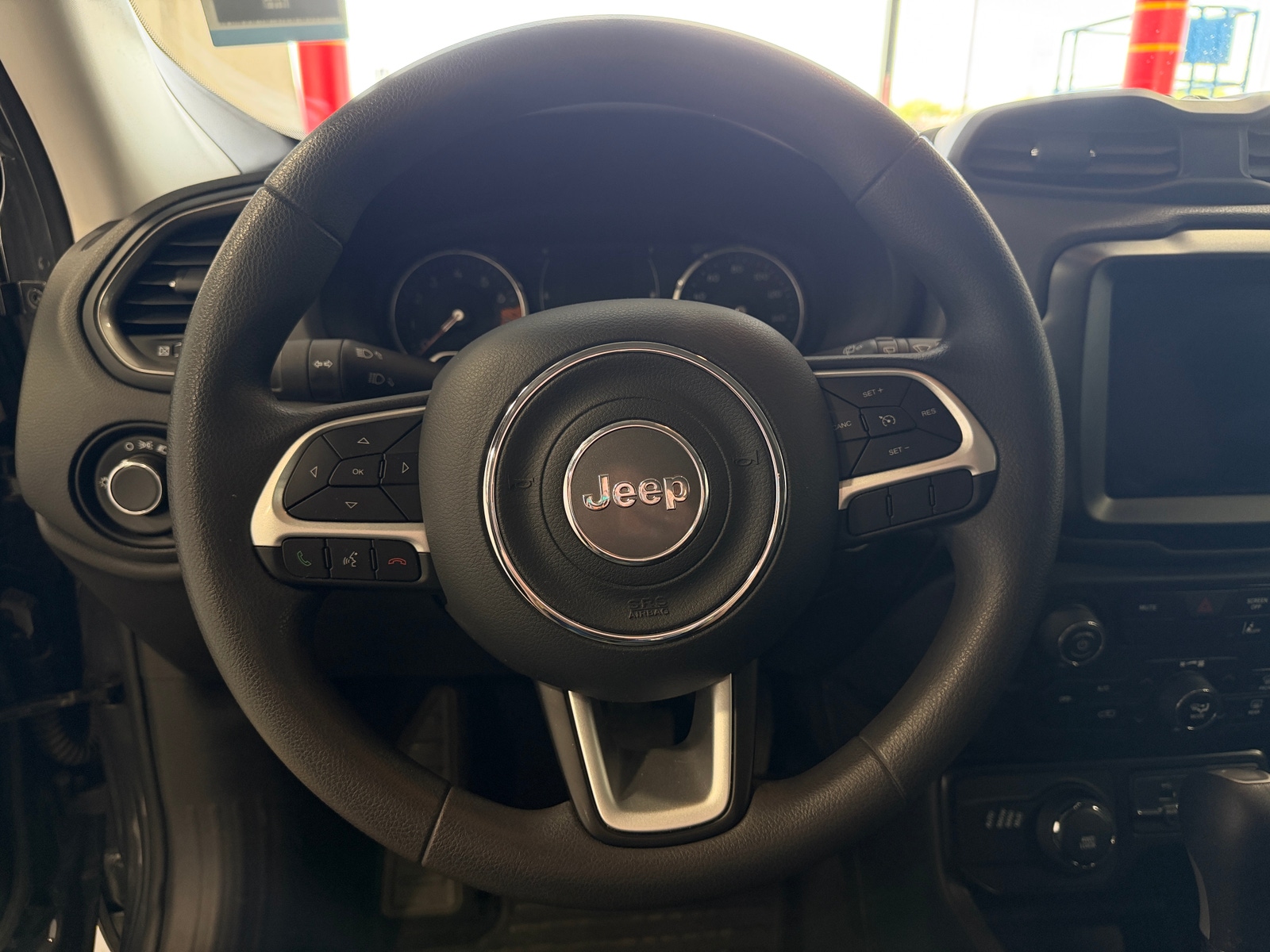 Thumbnail: 2023 Jeep Renegade - 5