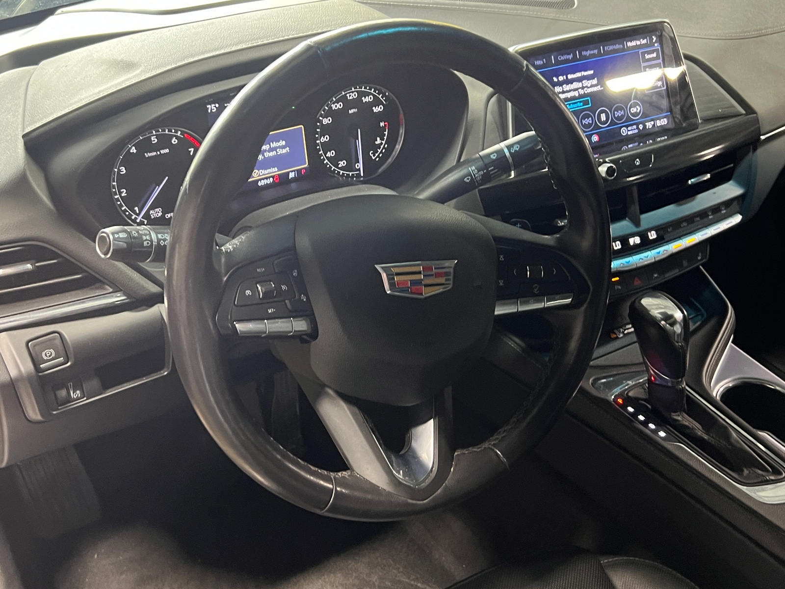 Thumbnail: 2023 Cadillac CT4 - 4
