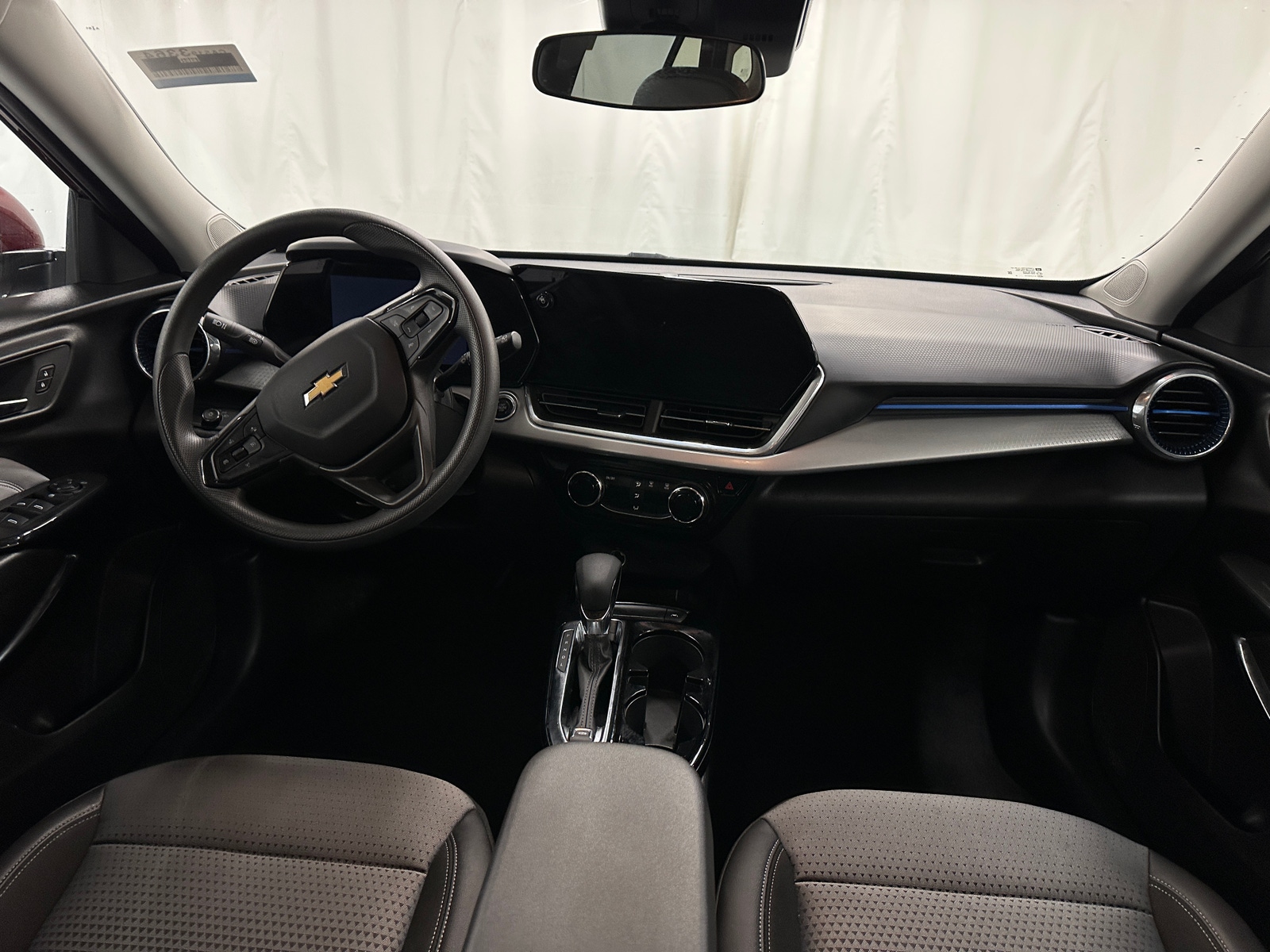 Thumbnail: 2025 Chevrolet Trax - 3