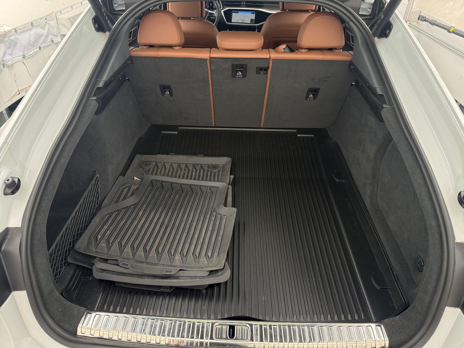 Thumbnail: 2025 Audi A7 - 6