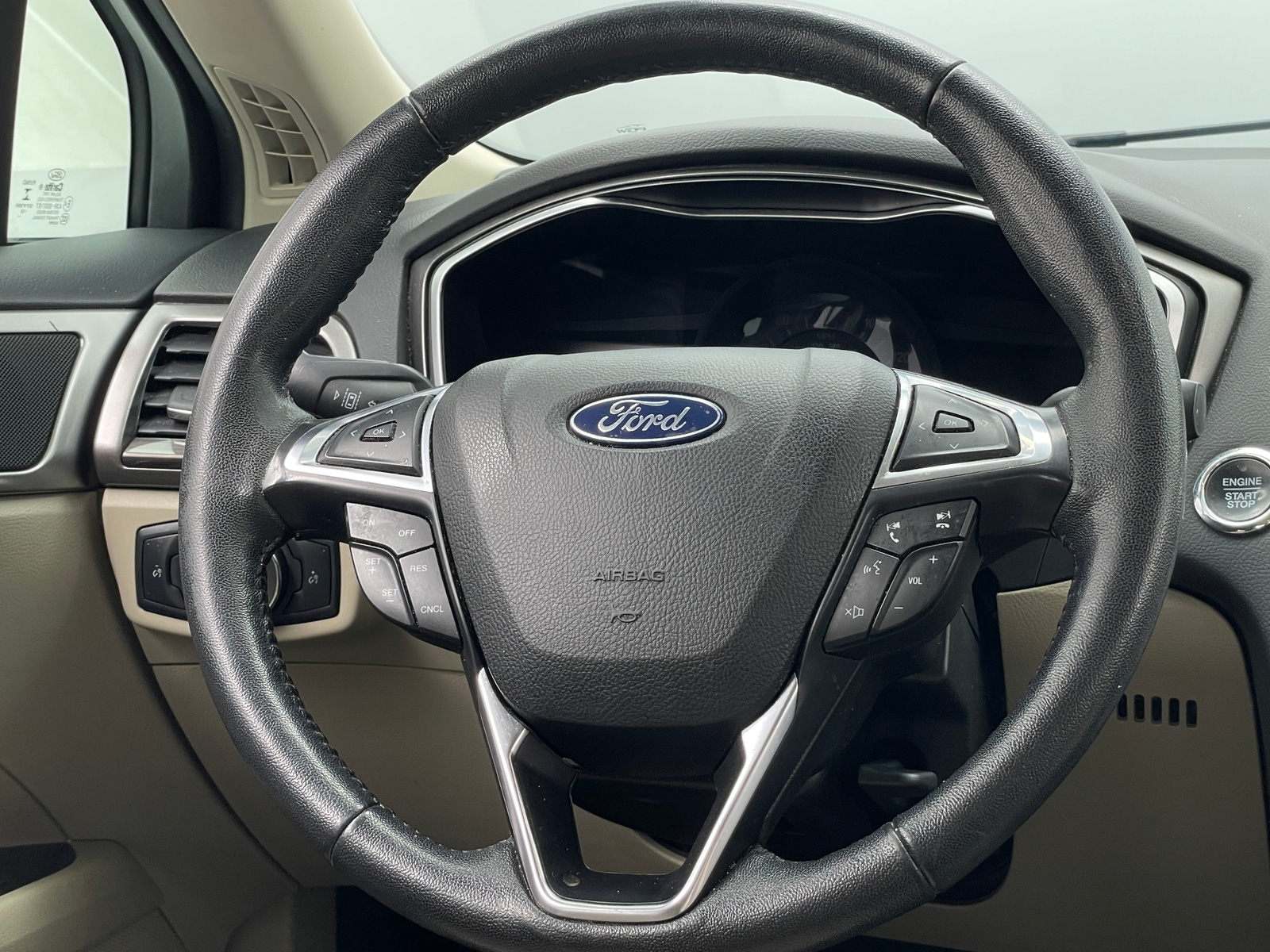 Thumbnail: 2020 Ford Fusion - 4