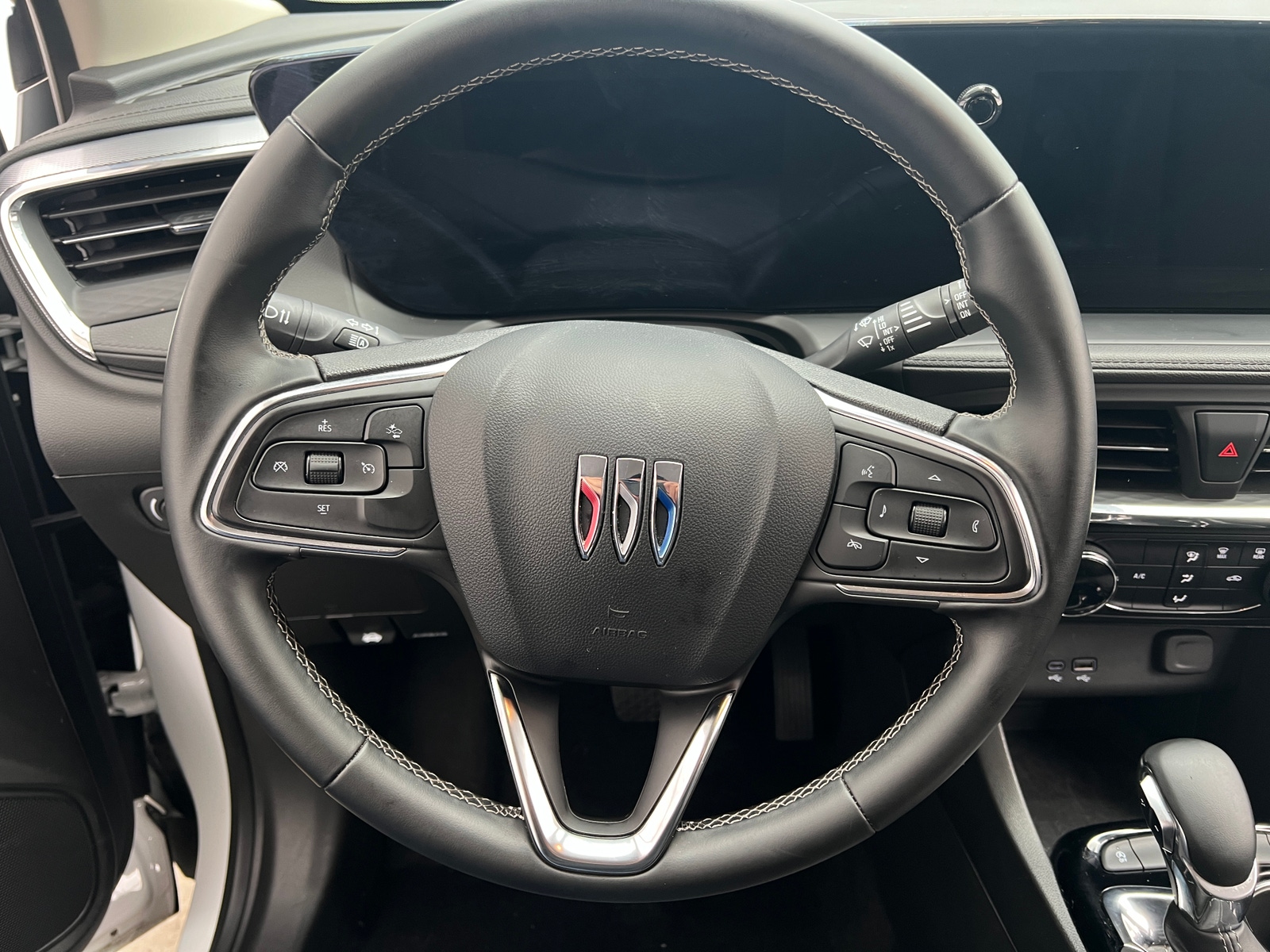 Thumbnail: 2025 Buick Encore GX - 5