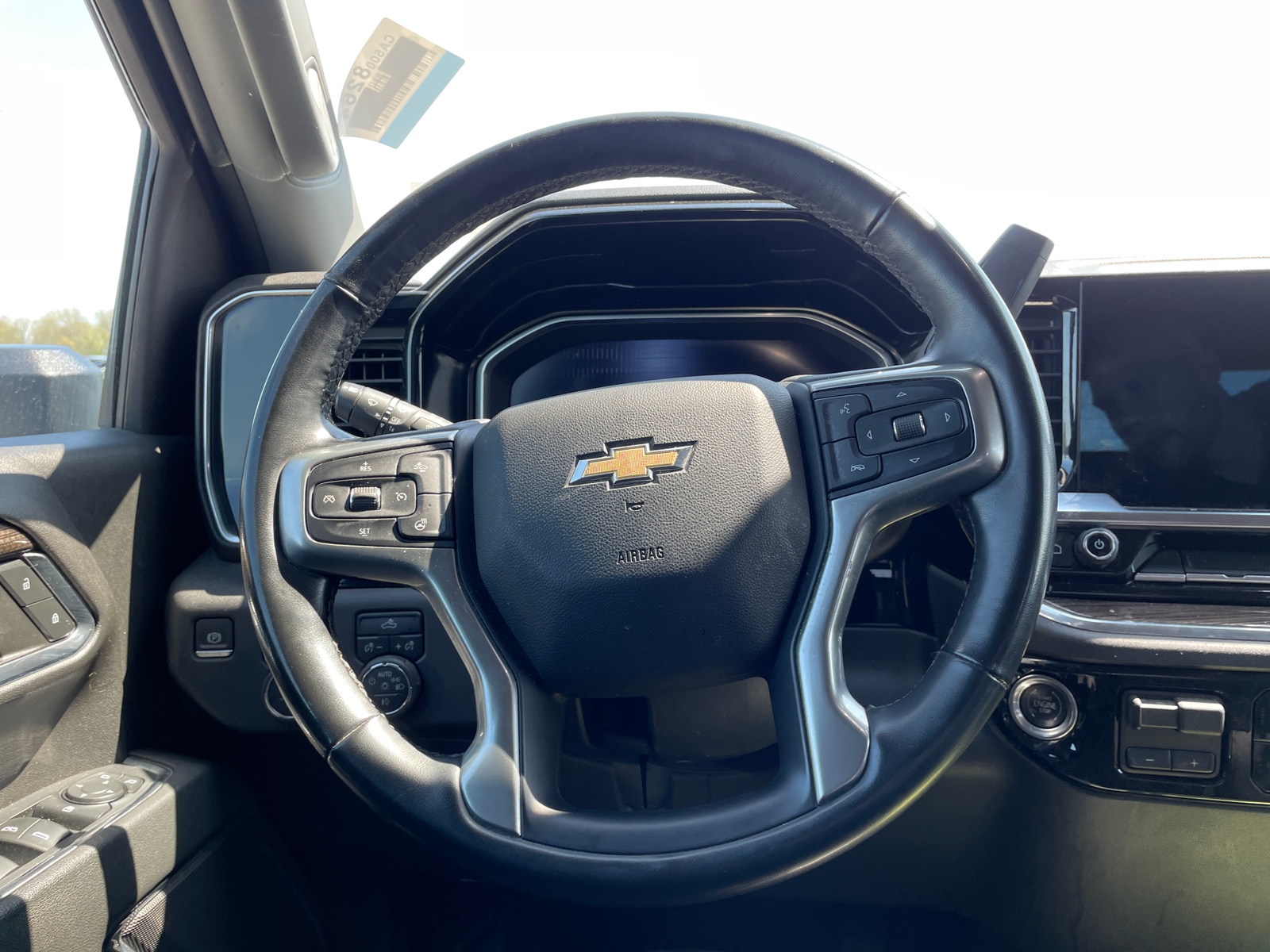 Thumbnail: 2024 Chevrolet Silverado 3500 - 5