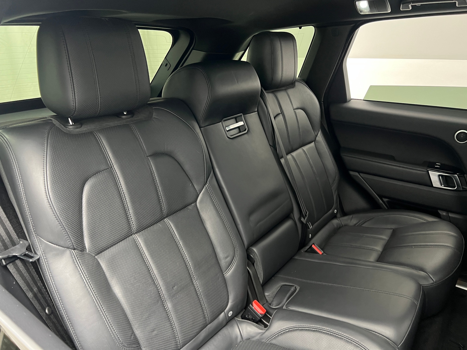 Thumbnail: 2017 Land Rover Range Rover Sport - 5