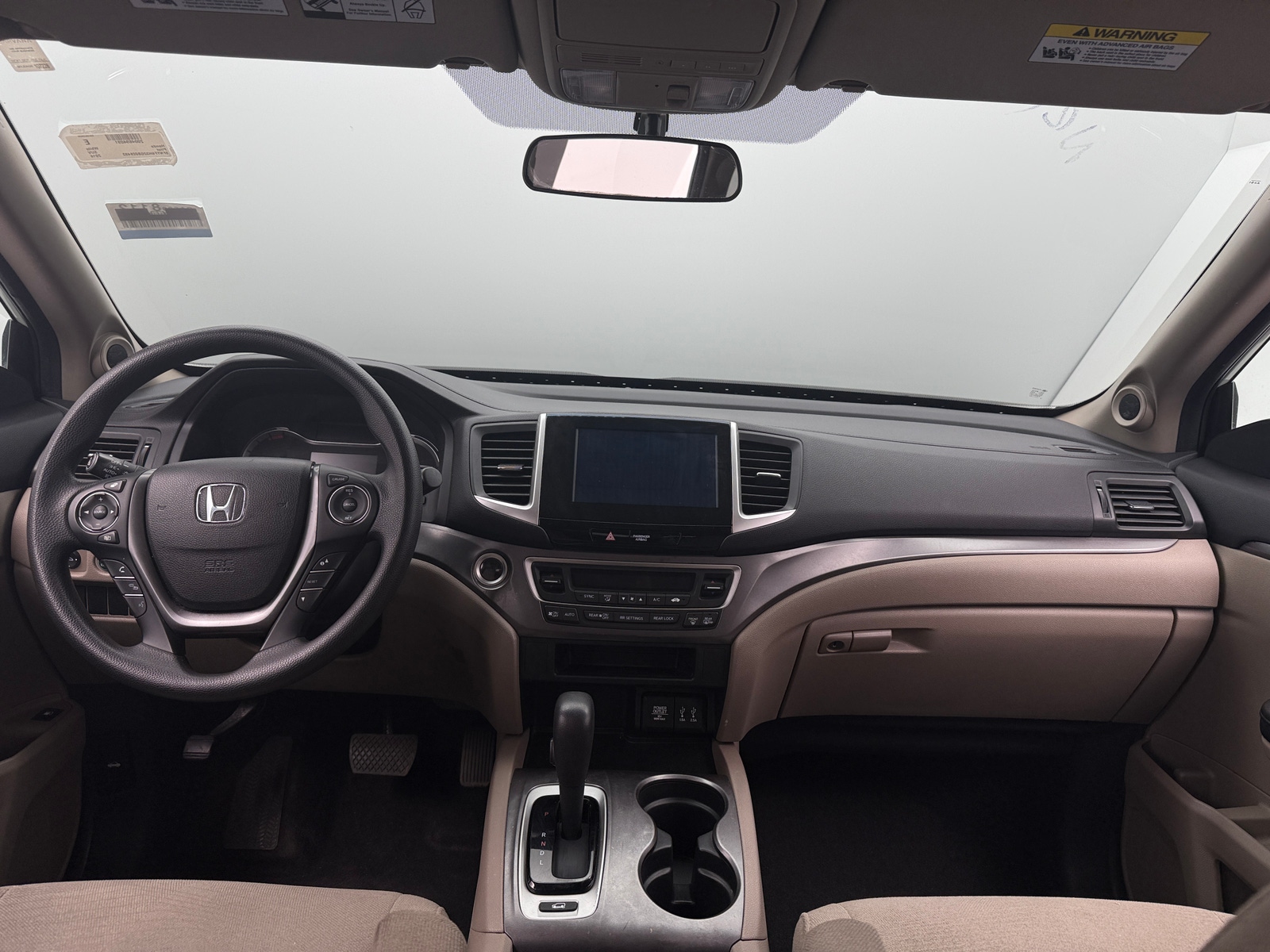 Thumbnail: 2016 Honda Pilot - 3