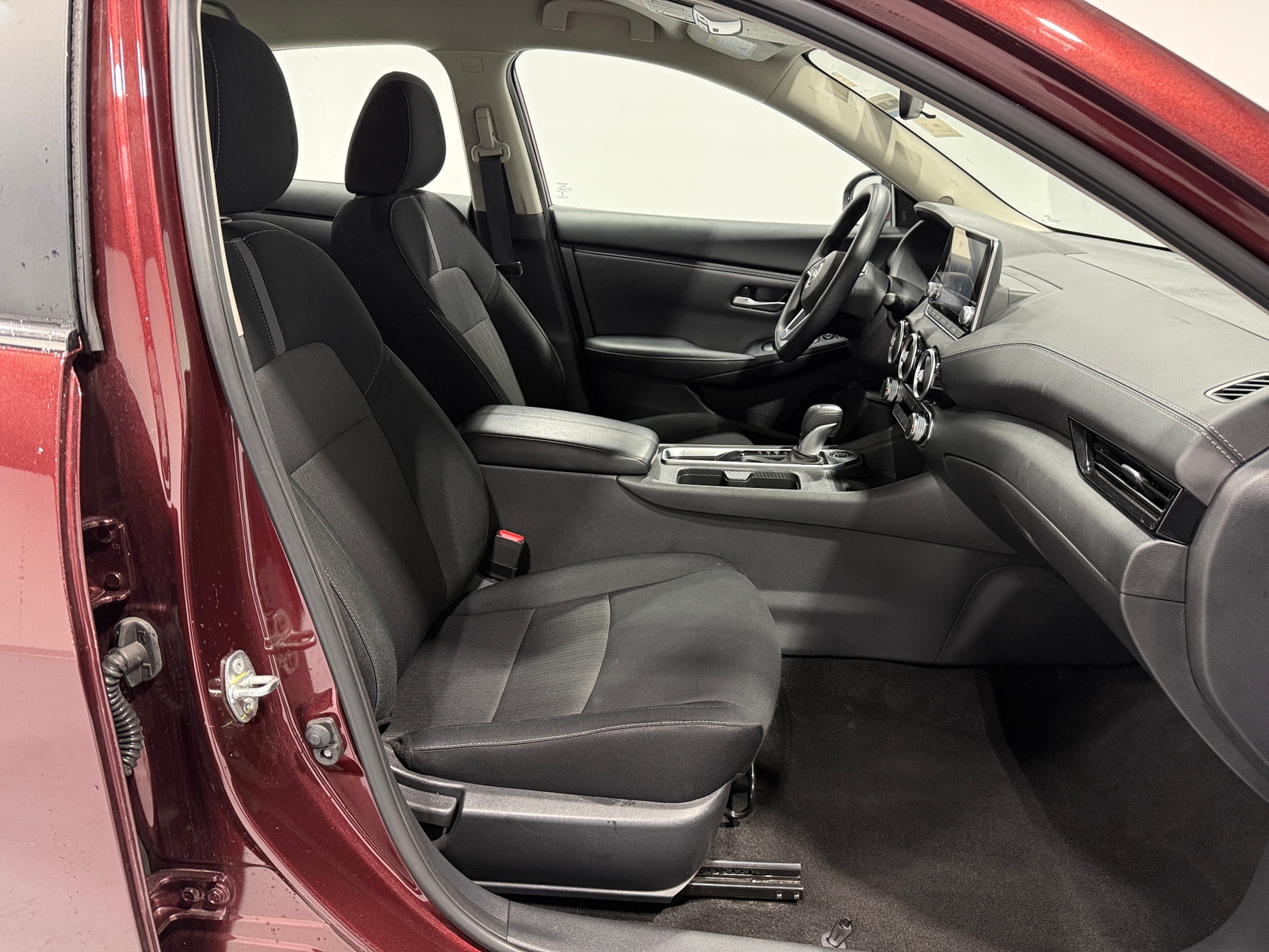 Thumbnail: 2025 Nissan Sentra - 2