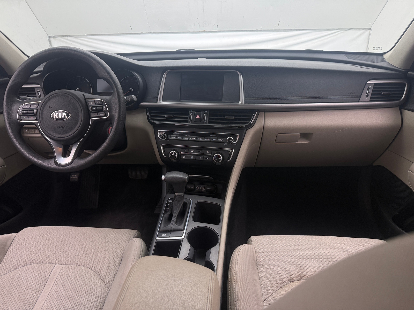 Thumbnail: 2018 Kia Optima - 3