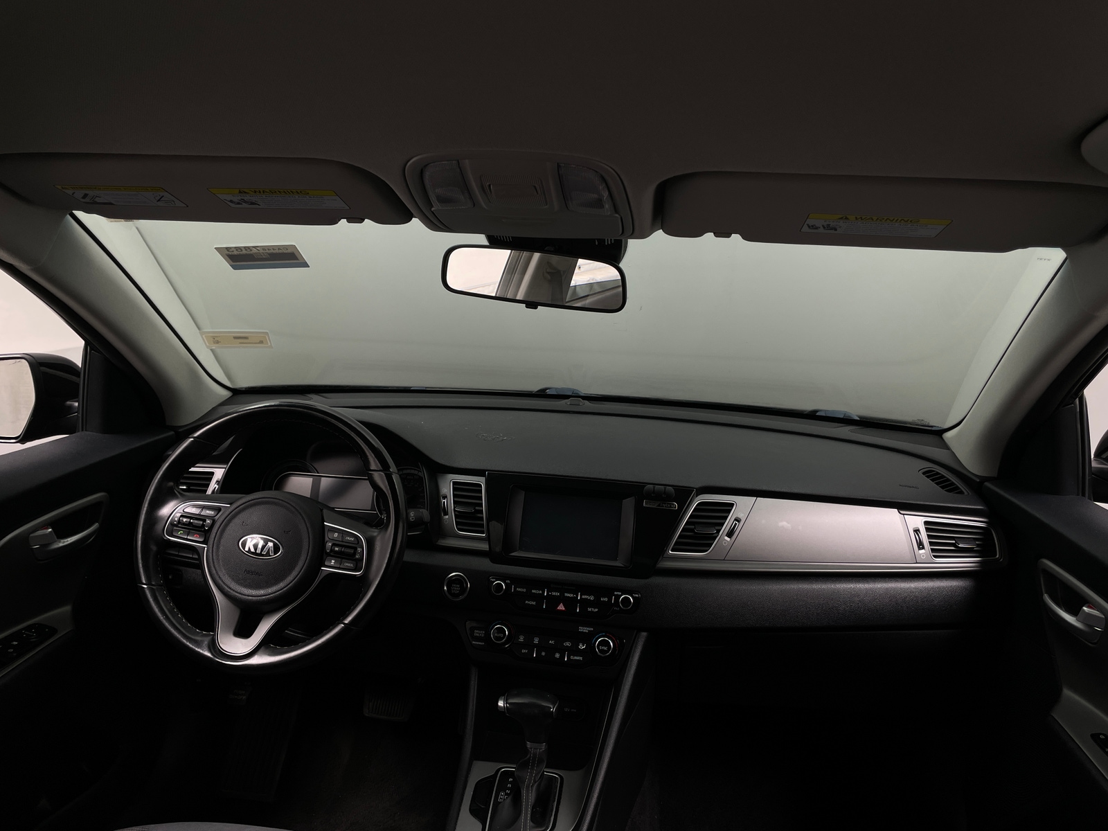 Thumbnail: 2019 Kia Niro - 3