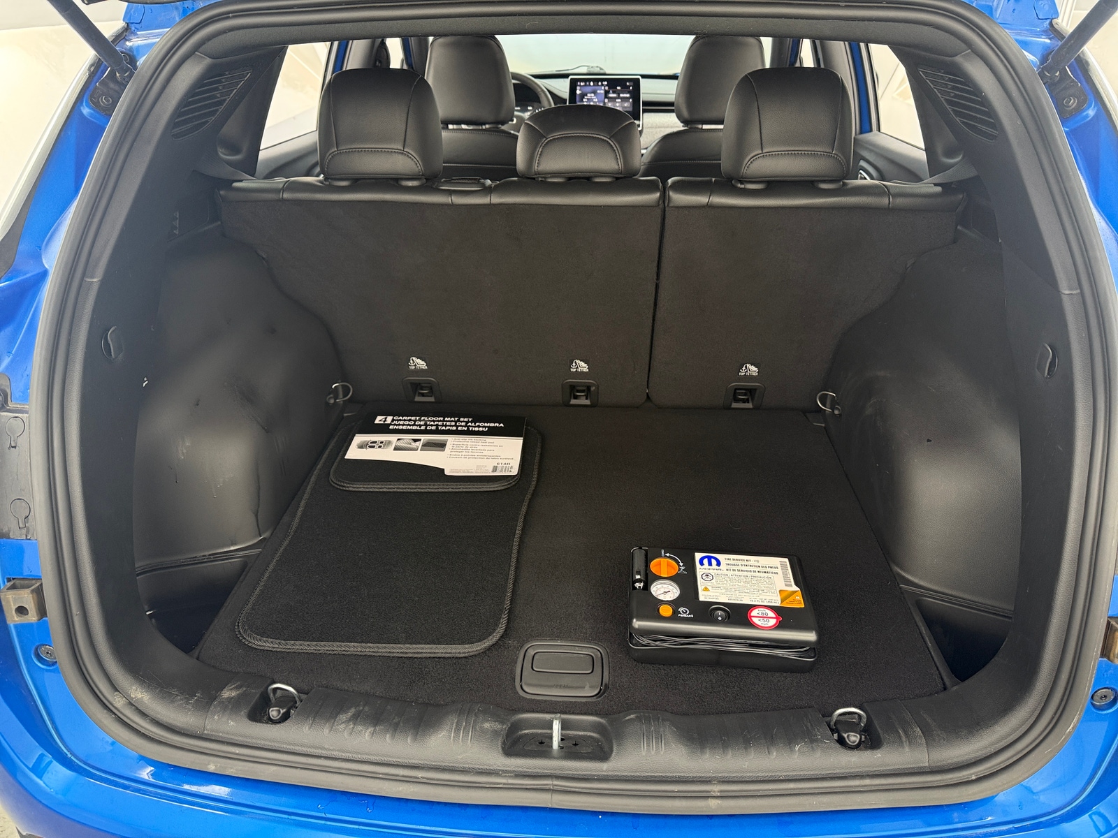 Thumbnail: 2023 Jeep Compass - 6