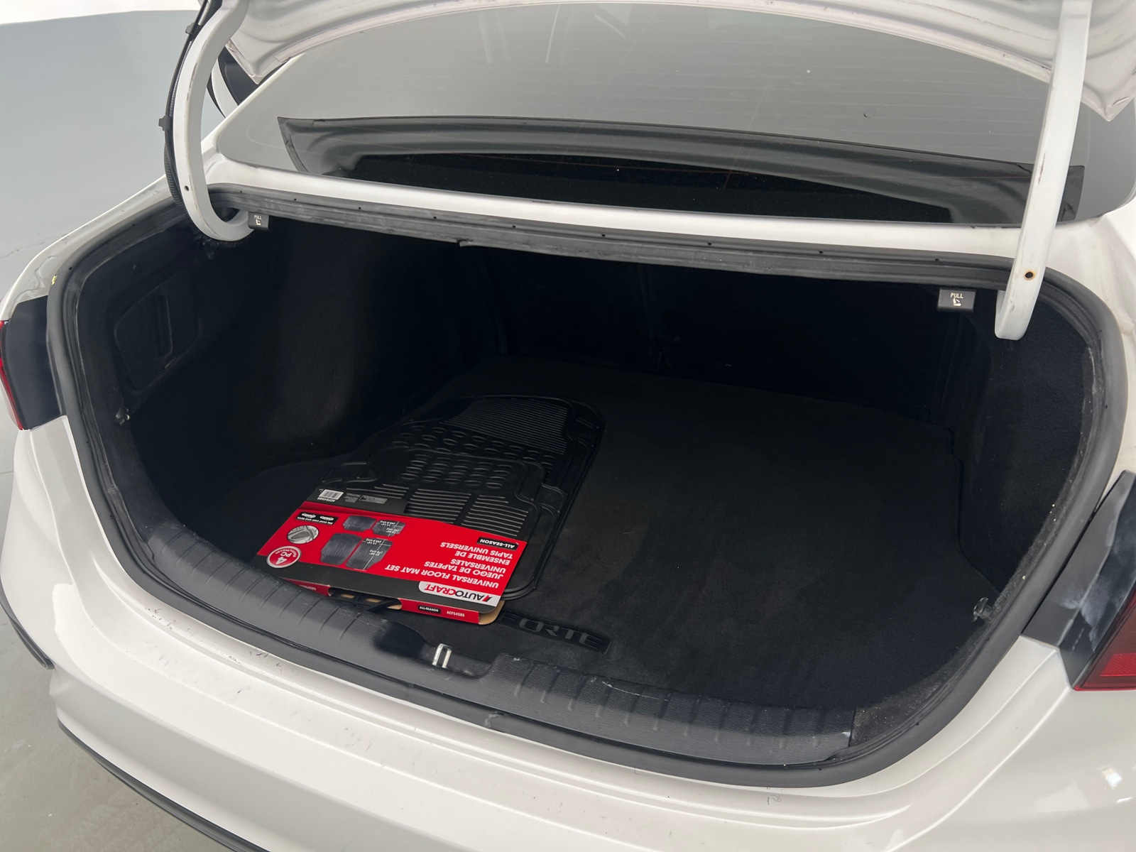 Thumbnail: 2021 Kia Forte - 7