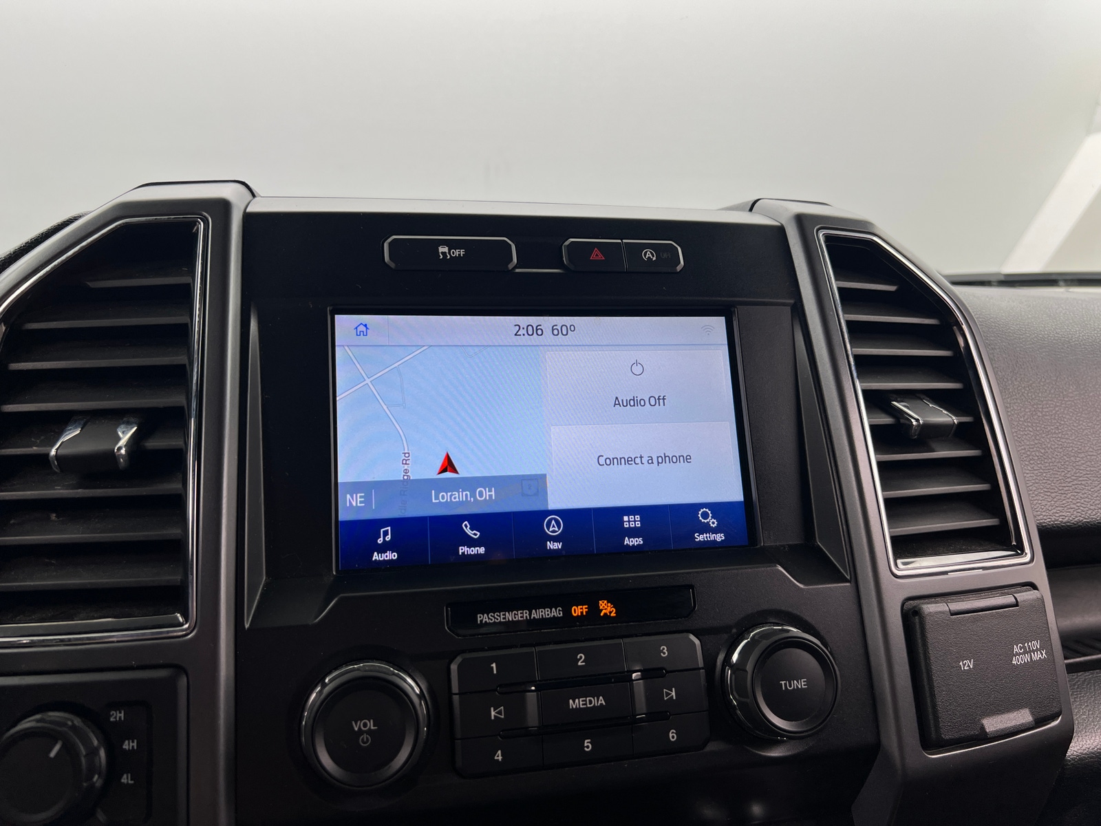 Thumbnail: 2020 Ford Econoline - 4