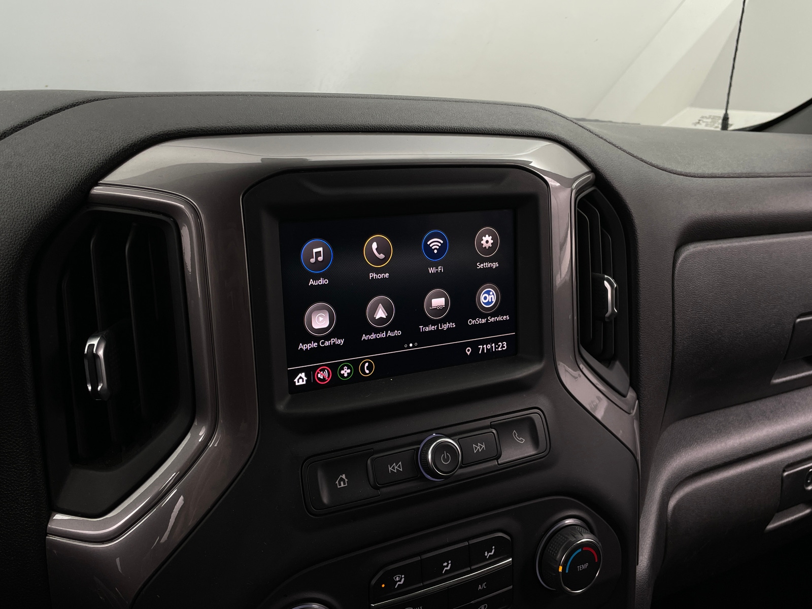Thumbnail: 2021 Chevrolet Silverado 1500 - 4