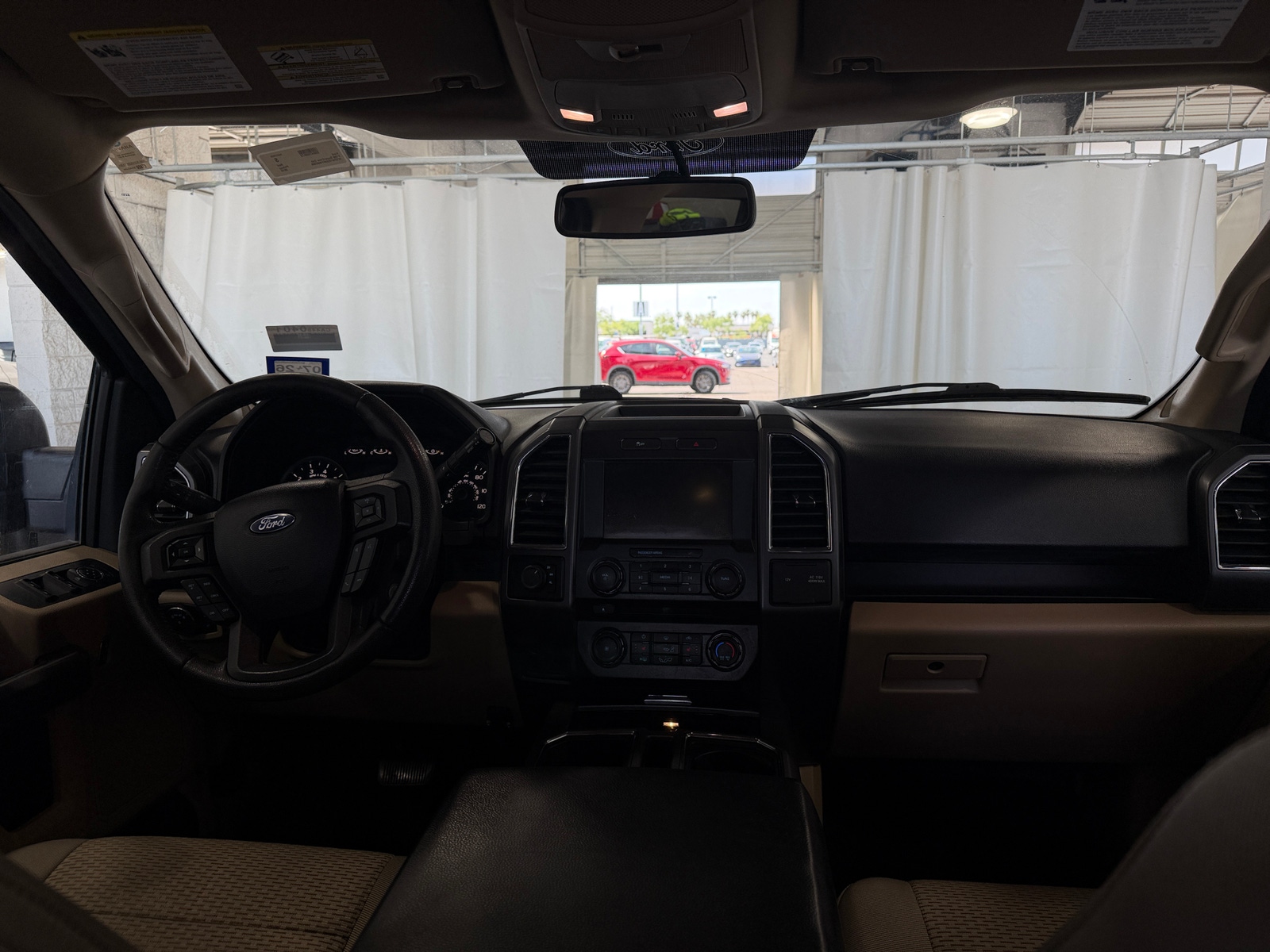 Thumbnail: 2015 Ford Econoline - 3