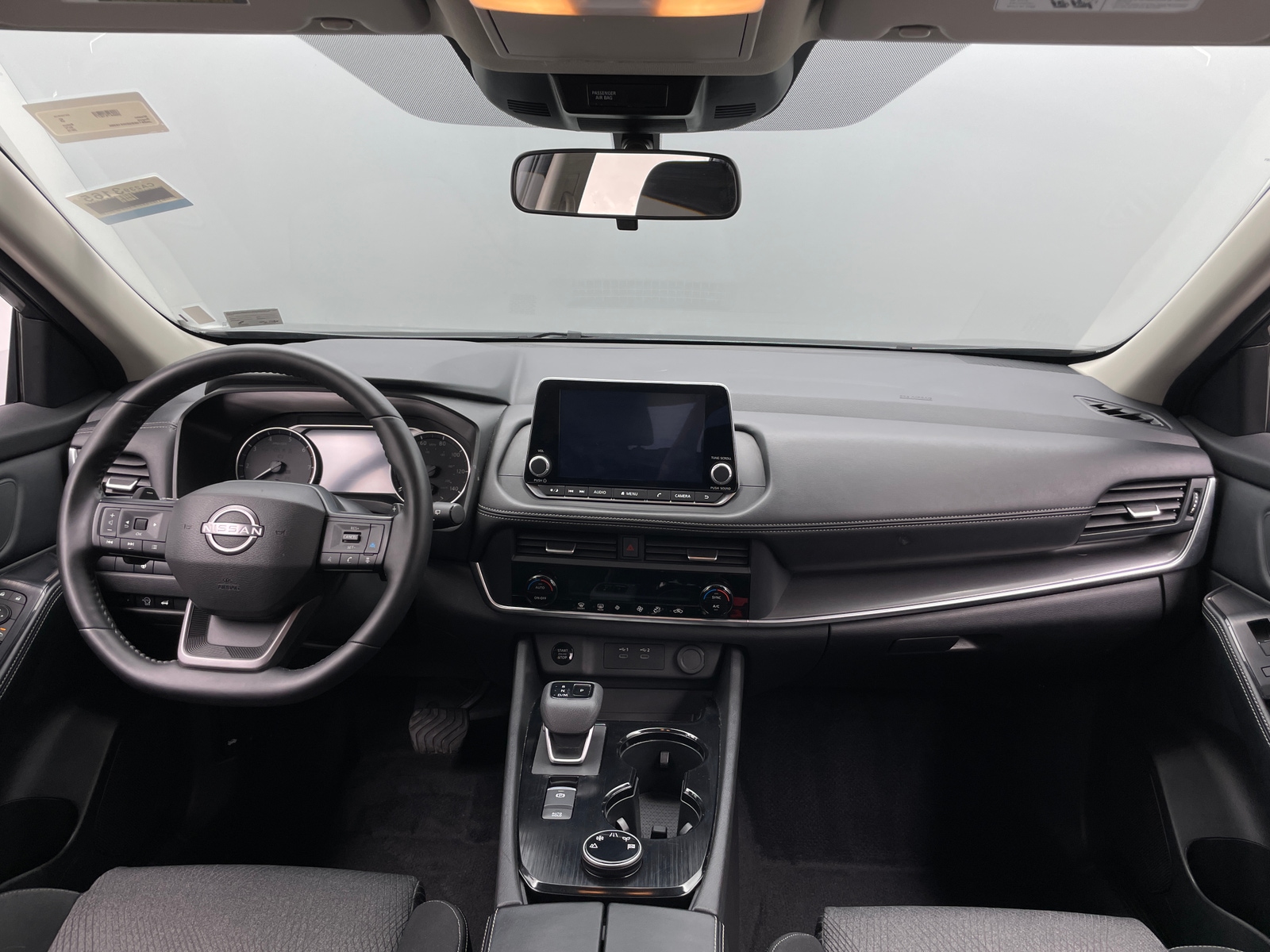 Thumbnail: 2025 Nissan Rogue - 3