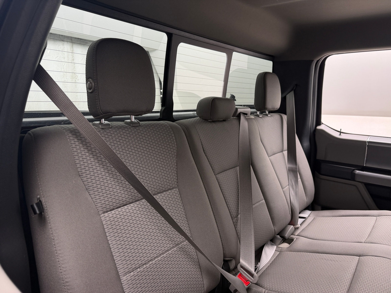 Thumbnail: 2019 Ford Econoline - 6