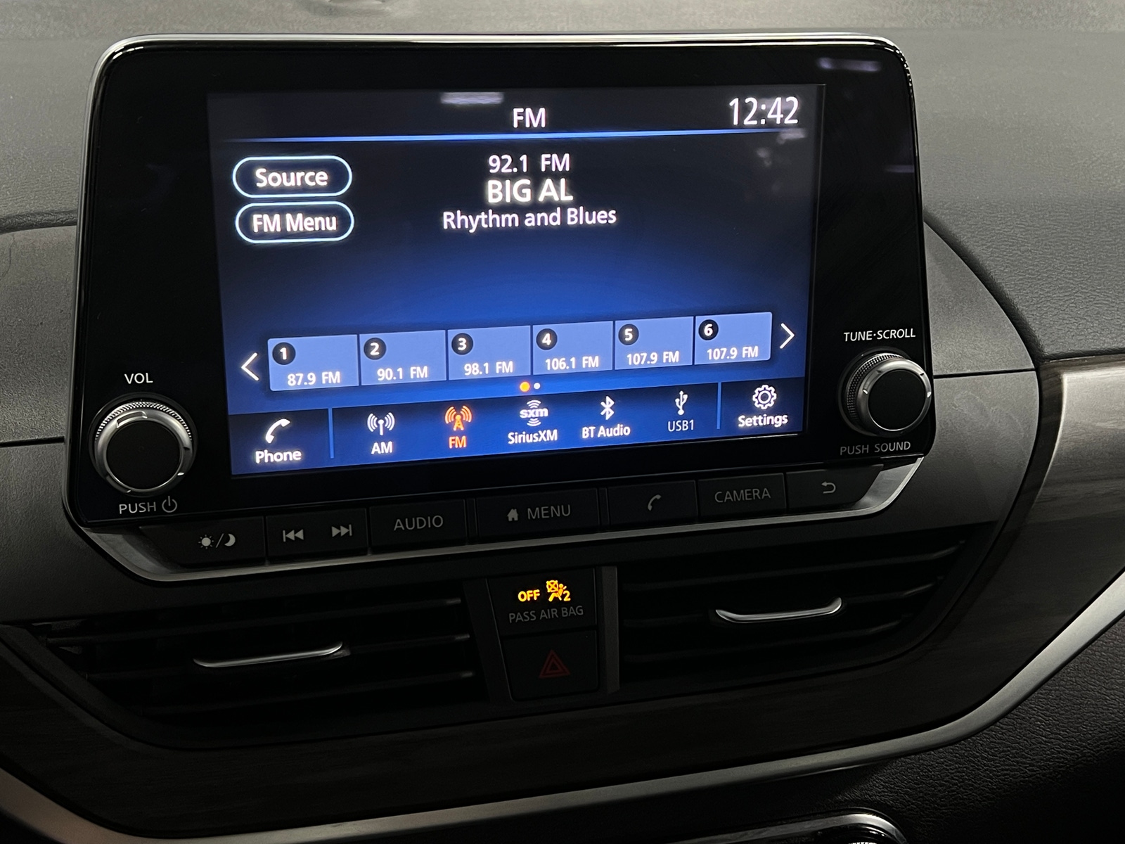 Thumbnail: 2025 Nissan Altima - 4