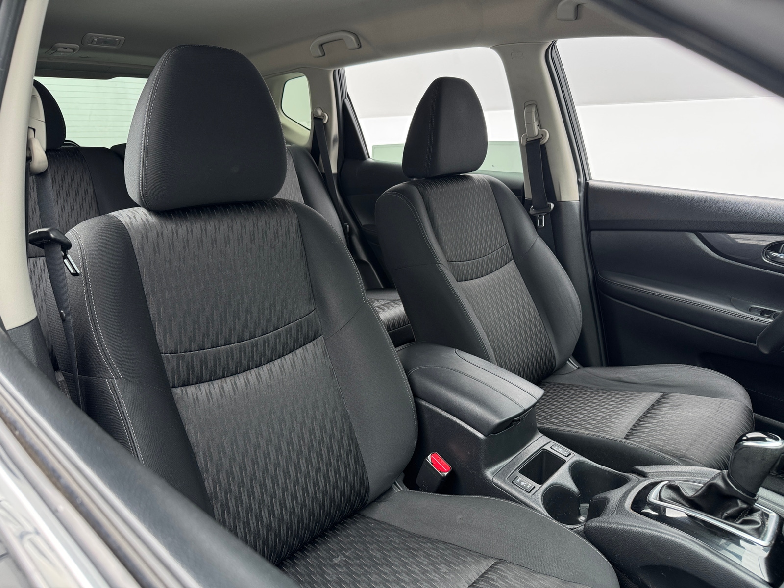 Thumbnail: 2018 Nissan Rogue - 2