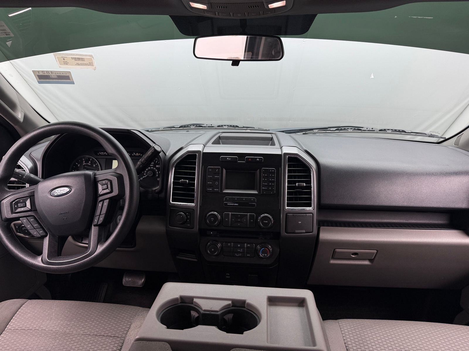 Thumbnail: 2017 Ford Econoline - 3